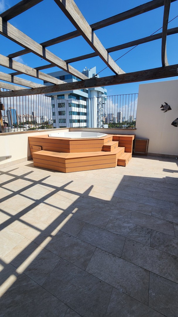 penthouses - La Julia penthouse 3 habitaciones 3.5 banos 3 parqueos 2
