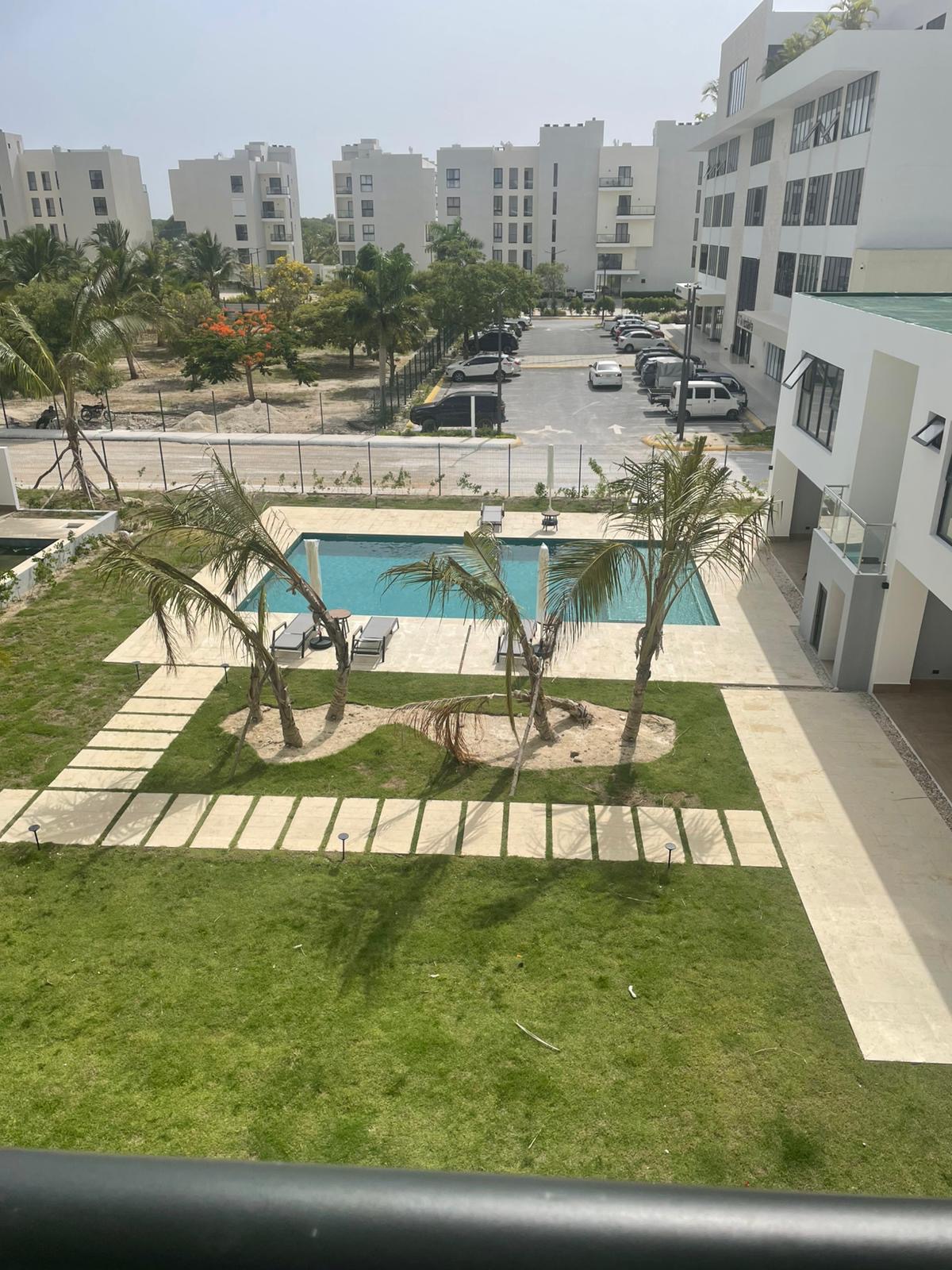 apartamentos - Adquiere en DOWTOWN PUNTA CANA ESTE APARTAMENTO 