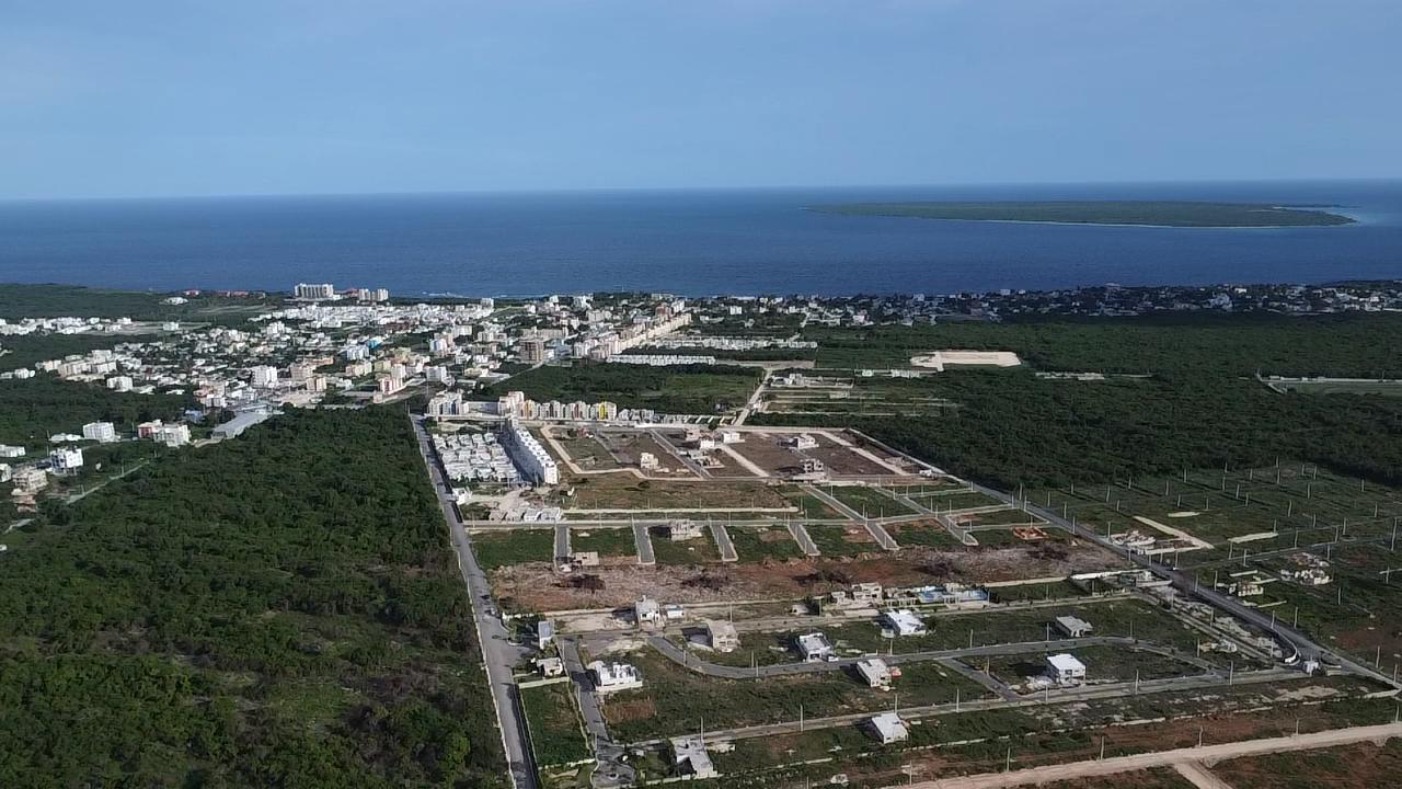 solares y terrenos - Feria de solares en Caleta, La Romana 1