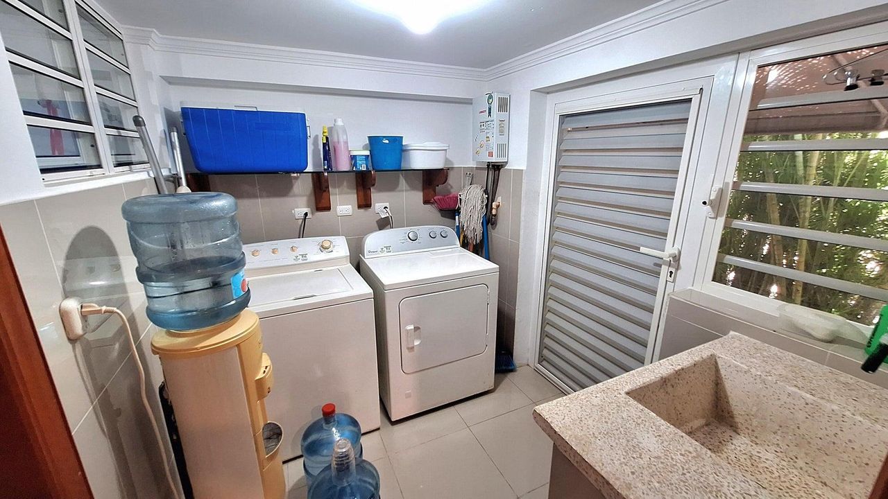 casas vacacionales y villas - Villa en venta en Metro Country Club 4