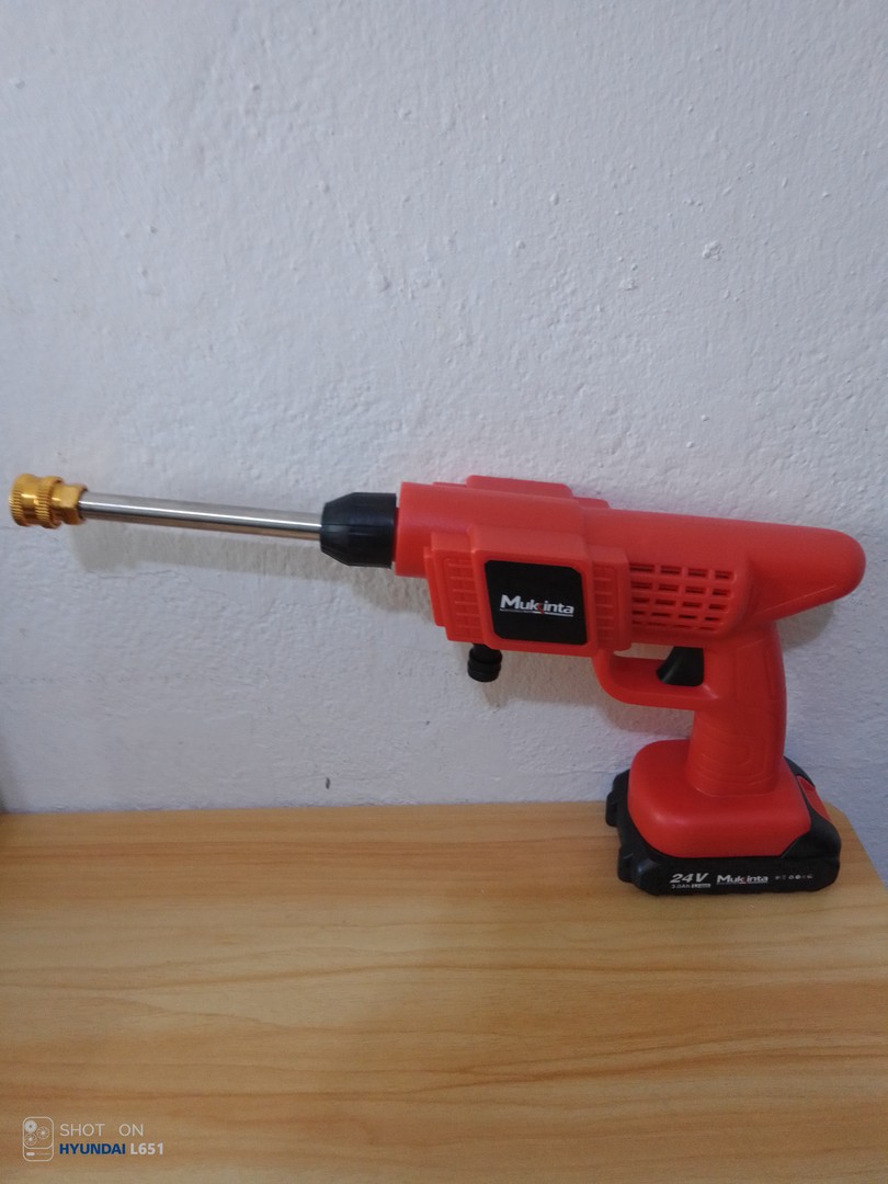 herramientas, jardines y exterior - PISTOLA DE AGUA A PRESIÓN 24V MUKINTA JMT-1044