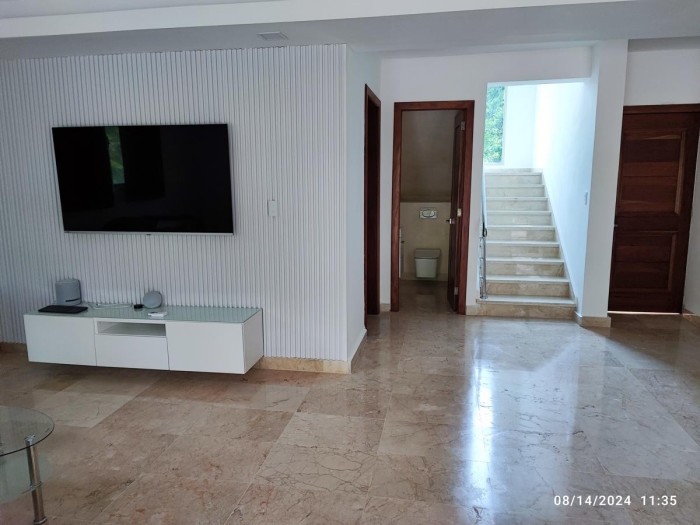 casas vacacionales y villas - Villa Amueblada en Venta y Renta - Playa Nueva Rom 7