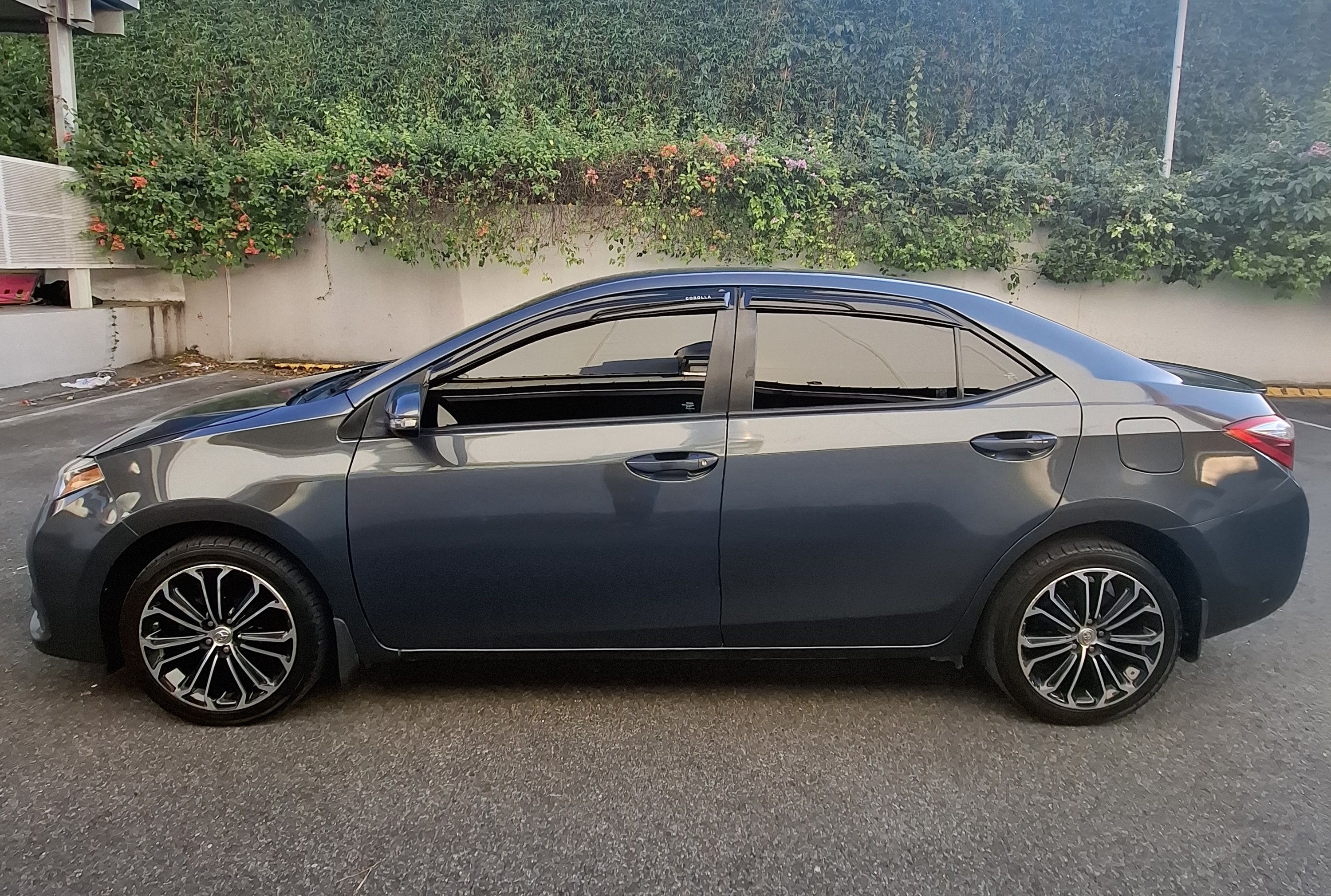carros - Toyota Corolla tipo S, año 2016, en excelentes condiciones 