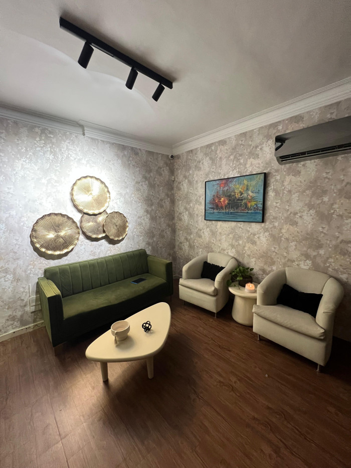 apartamentos - Venta de apartamento en Evaristo Morales 4