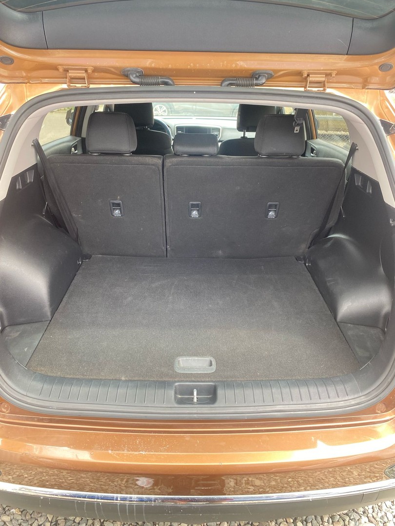 jeepetas y camionetas - Kia Sportage Lx 2020 9