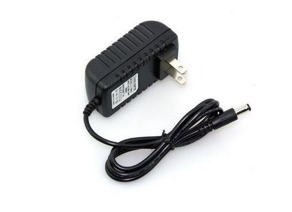 computadoras y laptops - Fuente de corriente 12V 2A 2