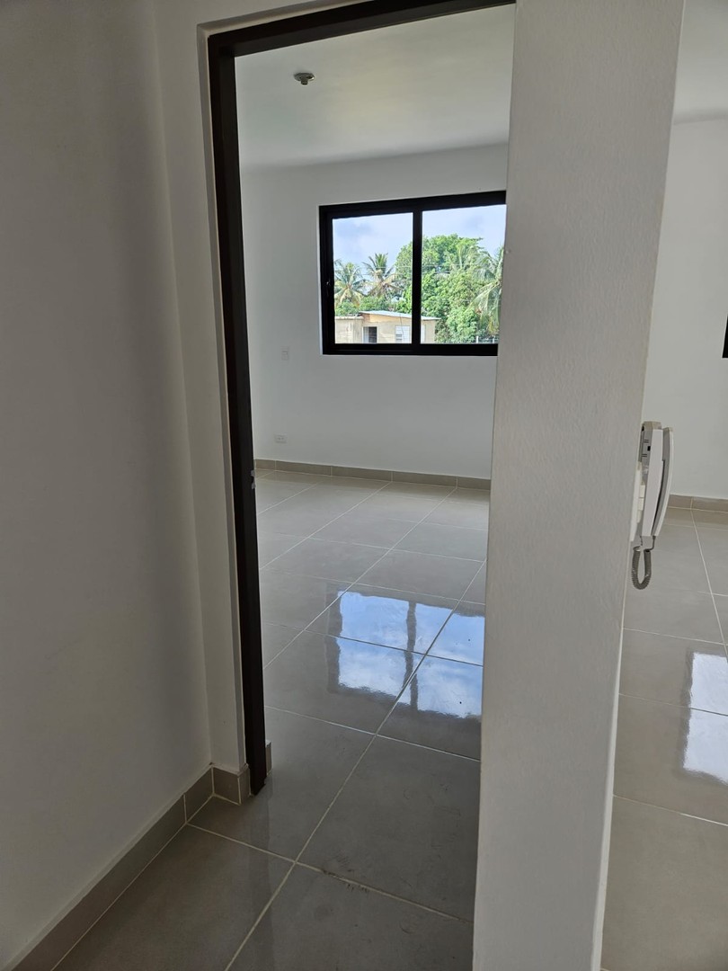 apartamentos - Apartamento en Venta 2do Nivel, Residencial Cerrado  9