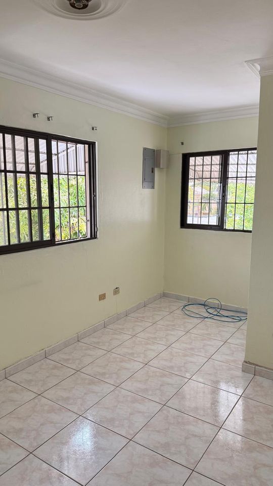 casas - Casa ideal para todo tipo de negocio en alquiler  3