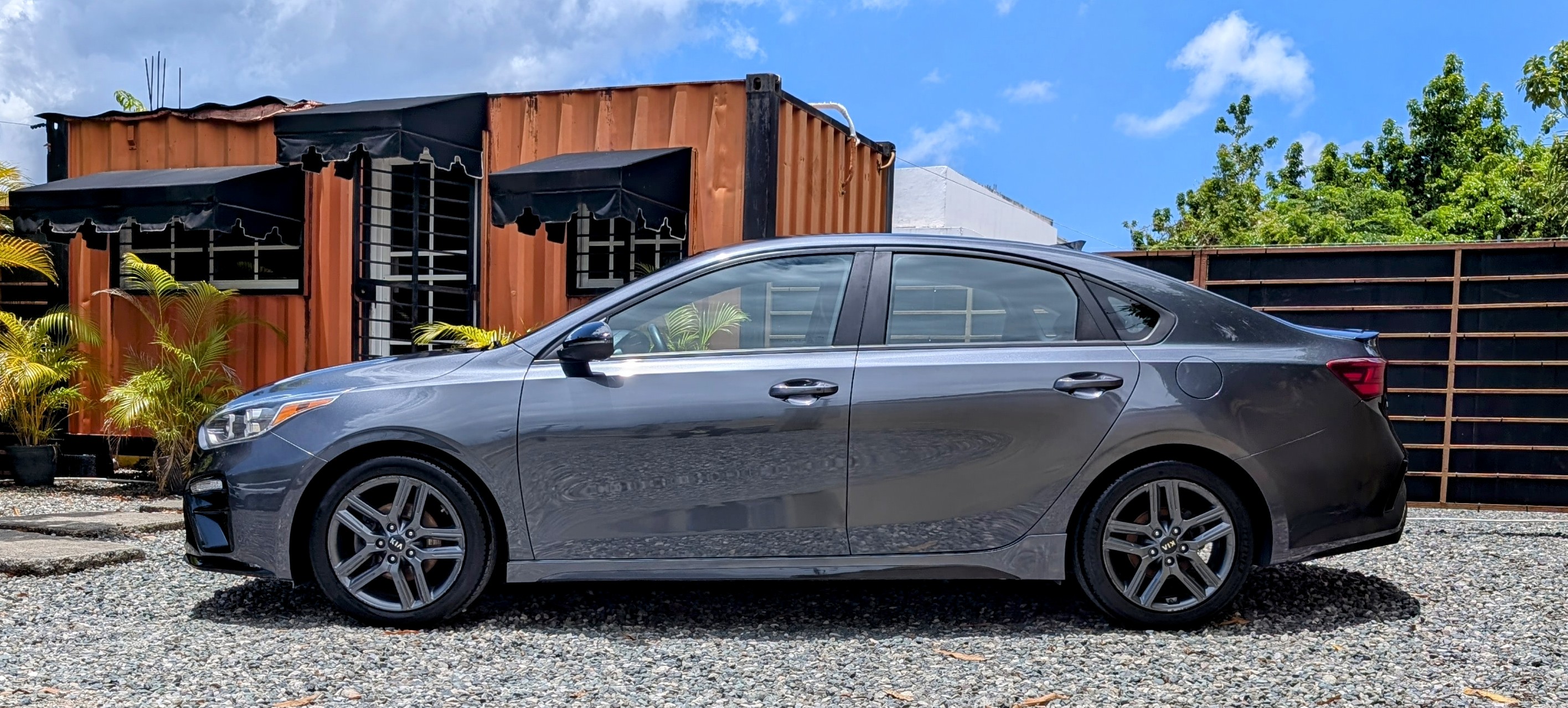 carros - Kia Forte 2021 1