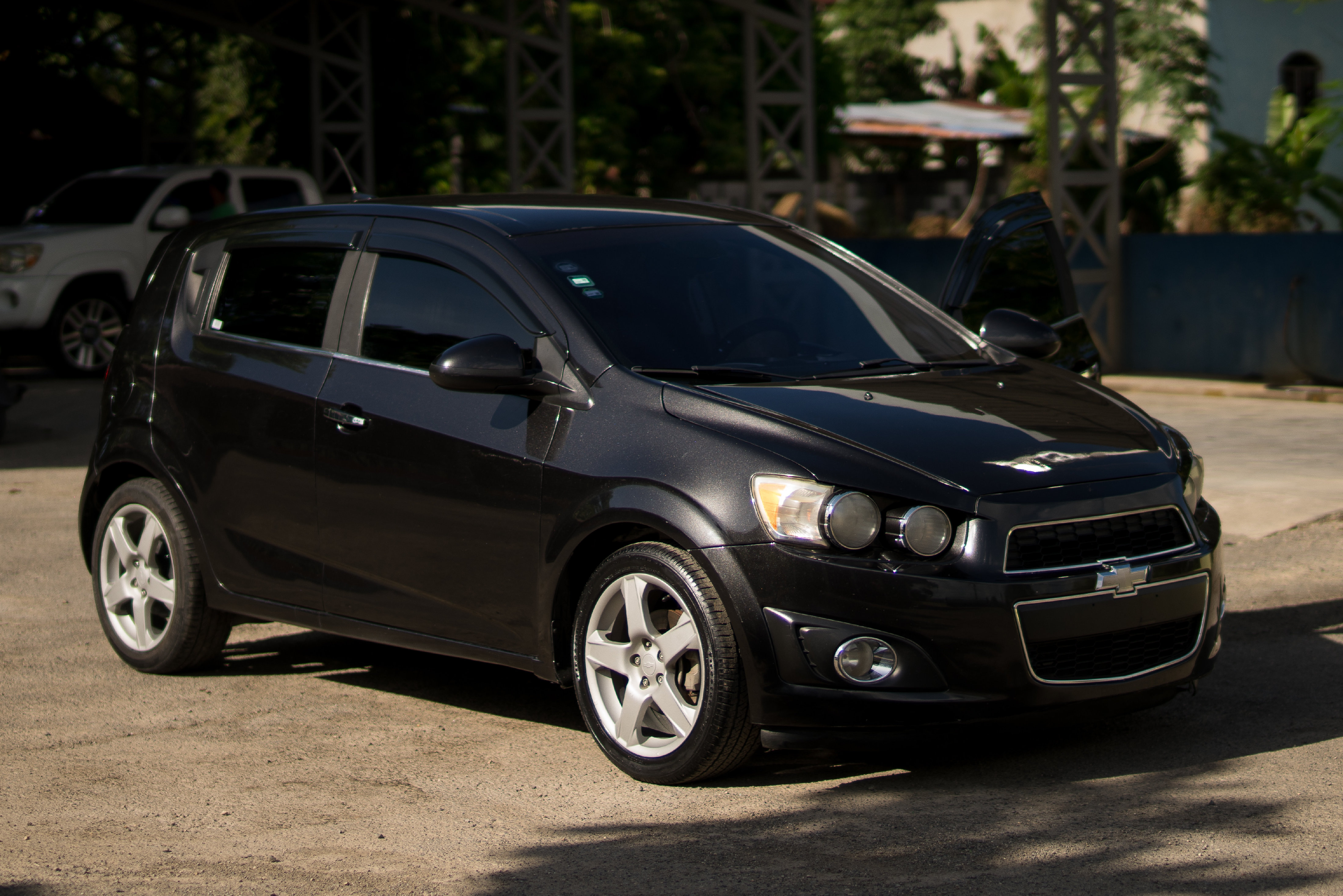 carros - Carro Chevrolet sonic 2013  1
