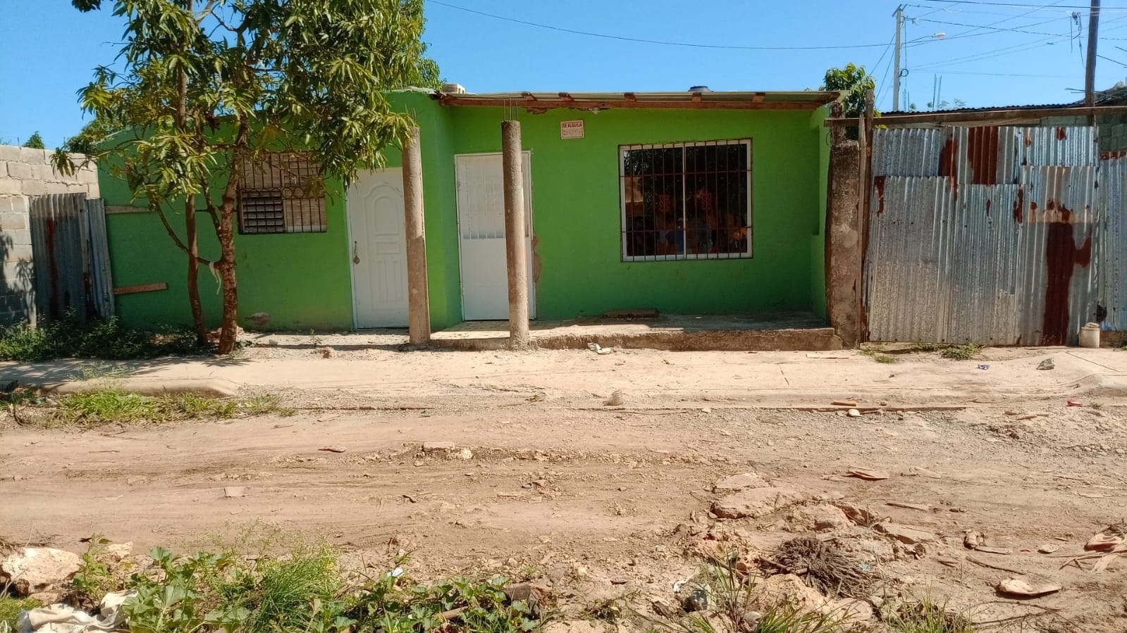 casas - Se Vende Mejora de Oportunidad -En la Ureña 8