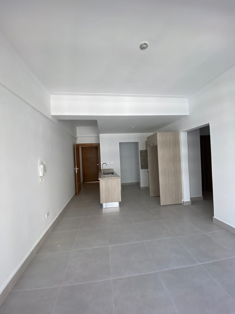 apartamentos - Se alquila apartamento en Naco 5