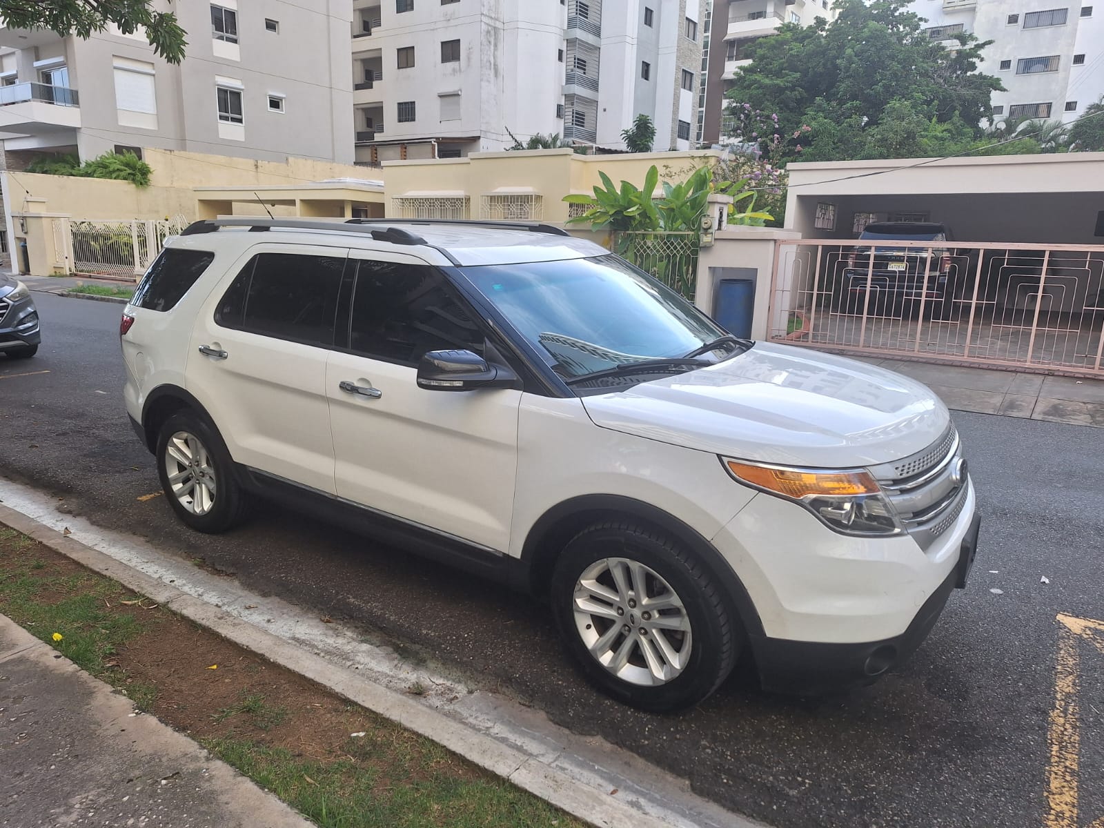 jeepetas y camionetas - Espectacular Ford Explorer 2014