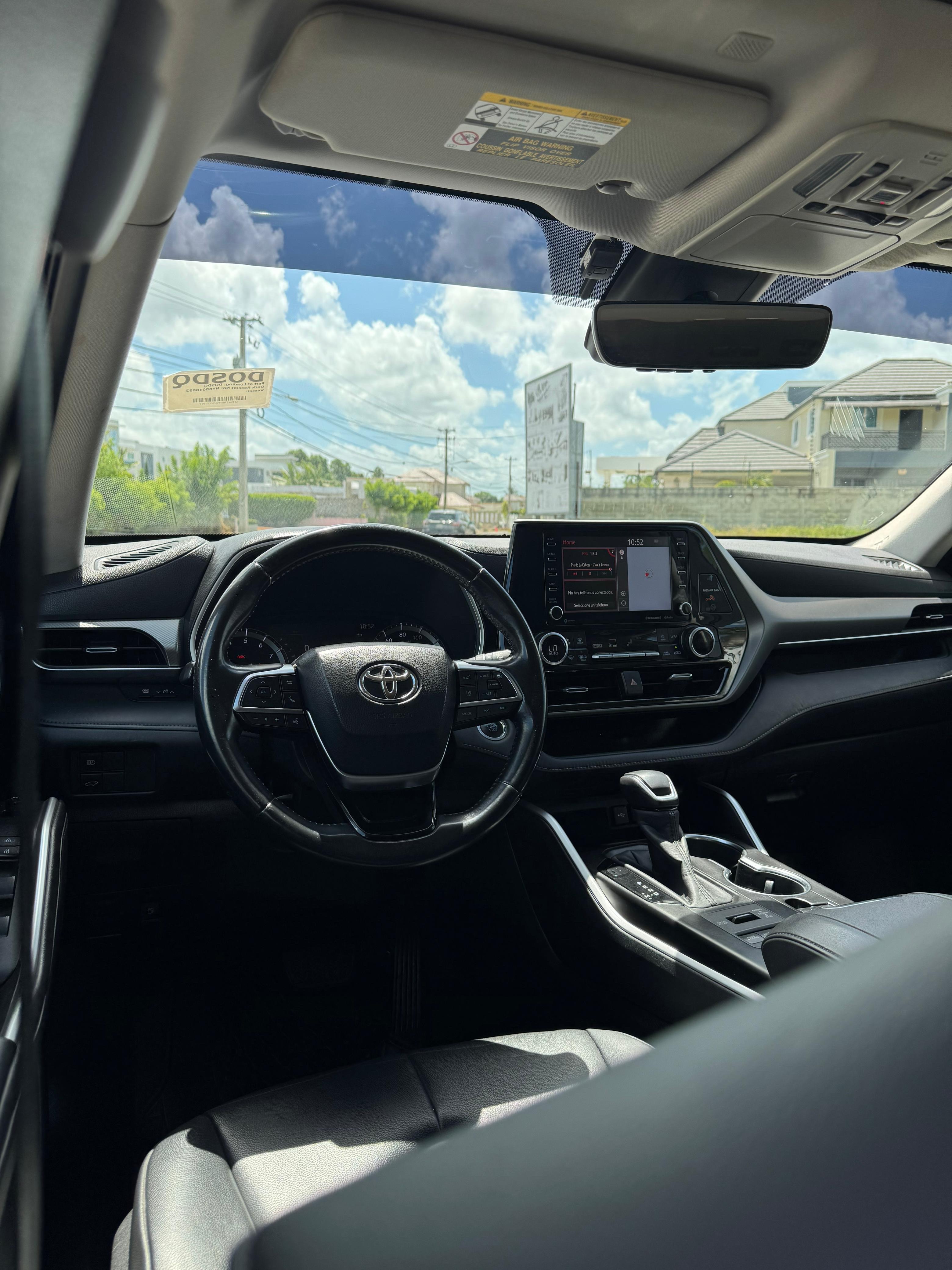jeepetas y camionetas - Toyota Highlander 2020 XLE AWD 8