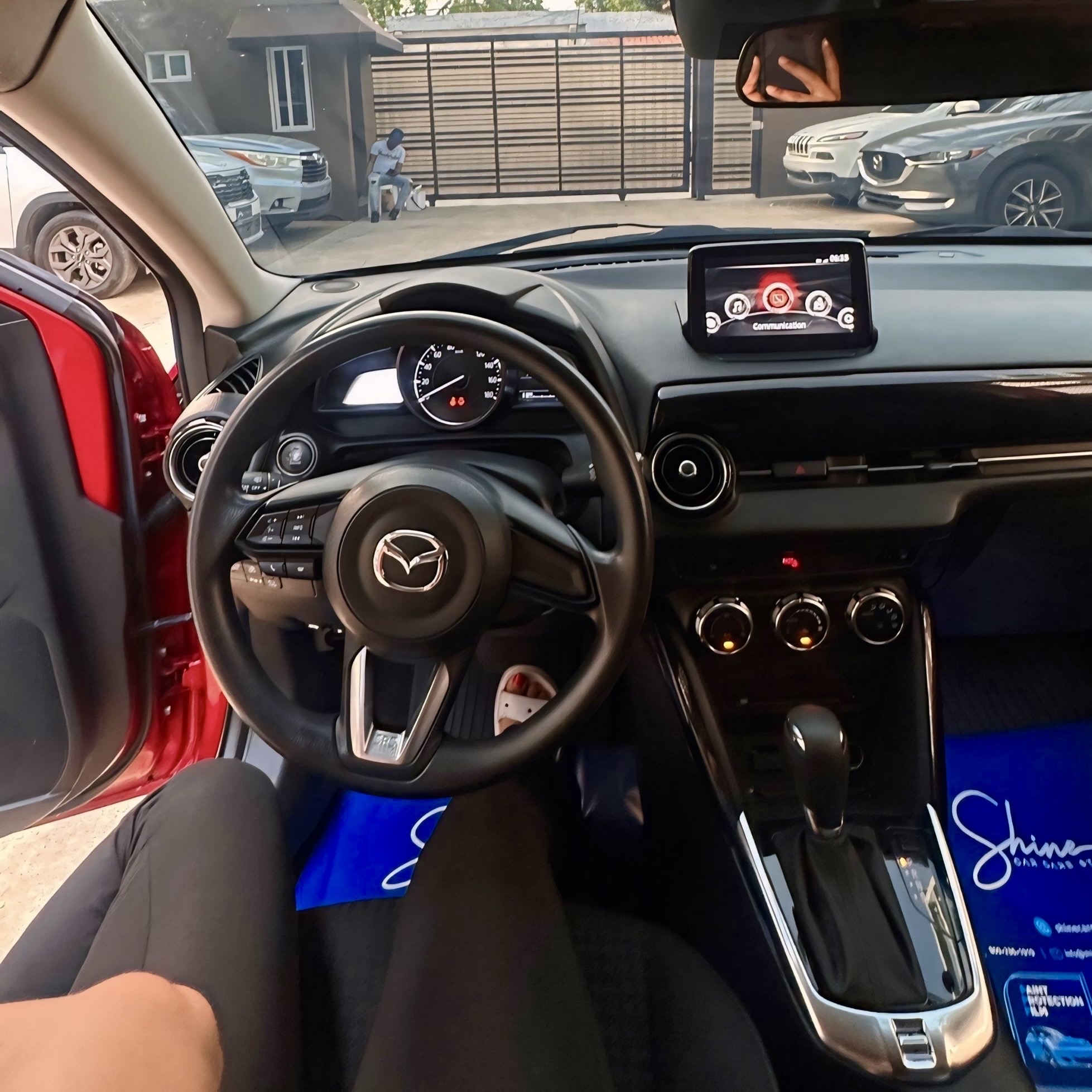 carros - Mazda Demio Sport 2020 3