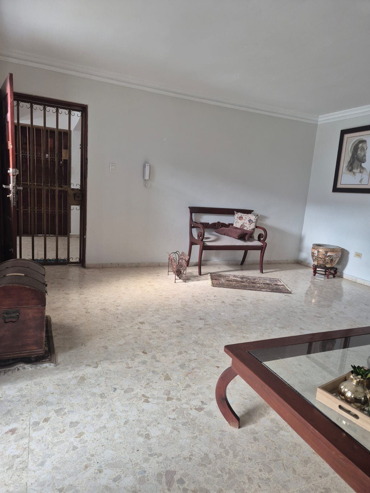 apartamentos - Se Vende Apto en Cacicazgo Avenida  Enrriquillo  7