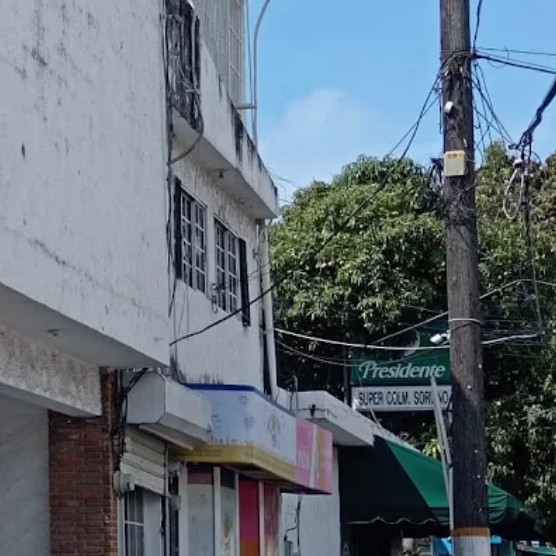 empleos disponibles - Se busca vendedora para tienda.