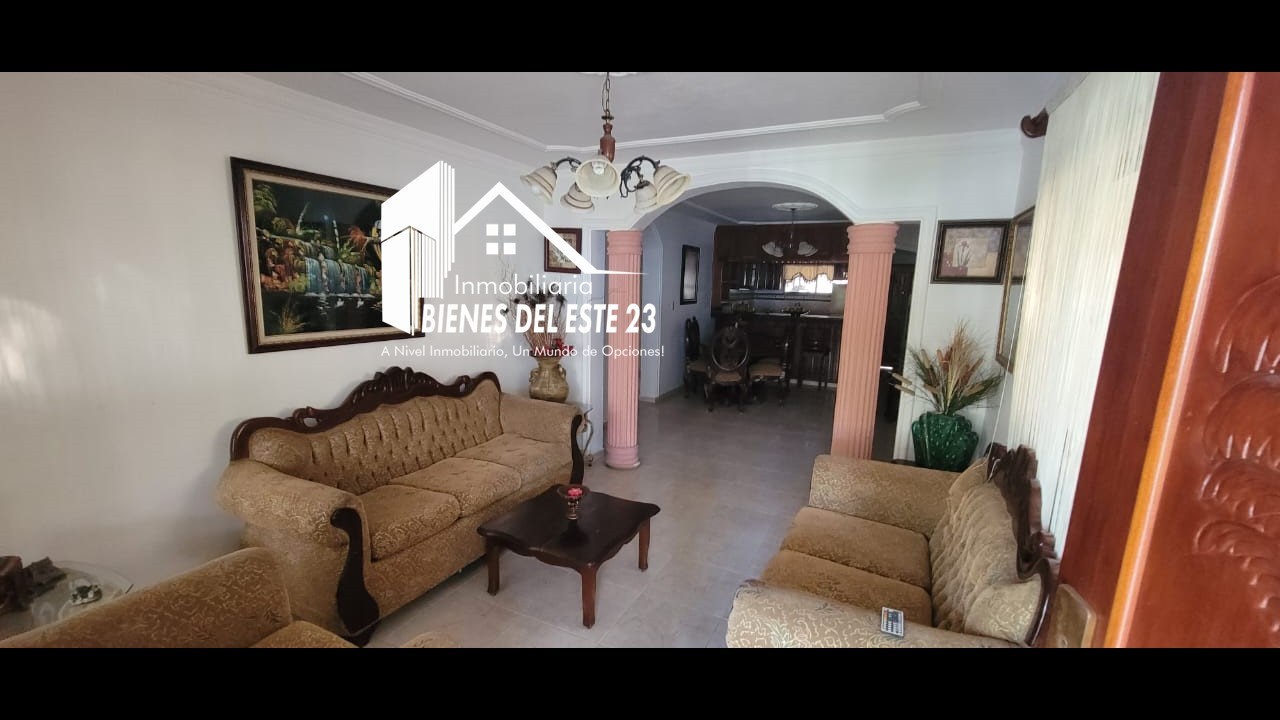 casas - Casa Amplia y Cómoda por Los (4) 3