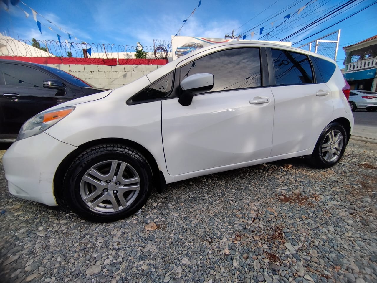 carros - Nissan Note 2016
