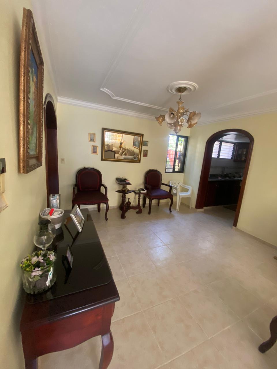 casas - CASA EN VENTA EN LAS COLINAS, SANTIAGO.