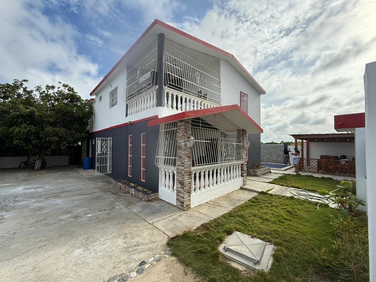 casas vacacionales y villas - Villa disponible a la venta en la hermosa comunidad de Matanza, Baní 0