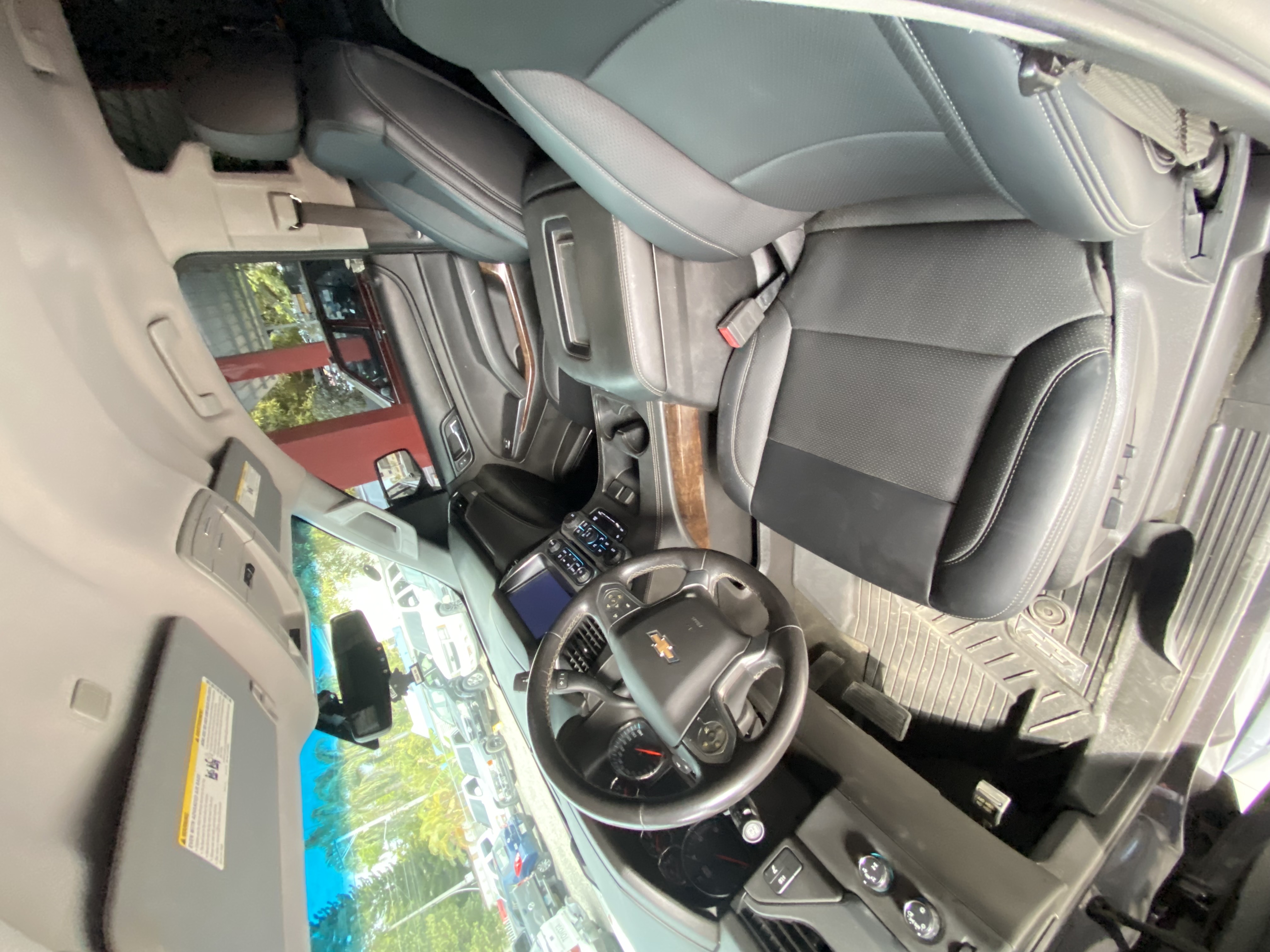 jeepetas y camionetas - CHEVROLET TAHOE 2018 5