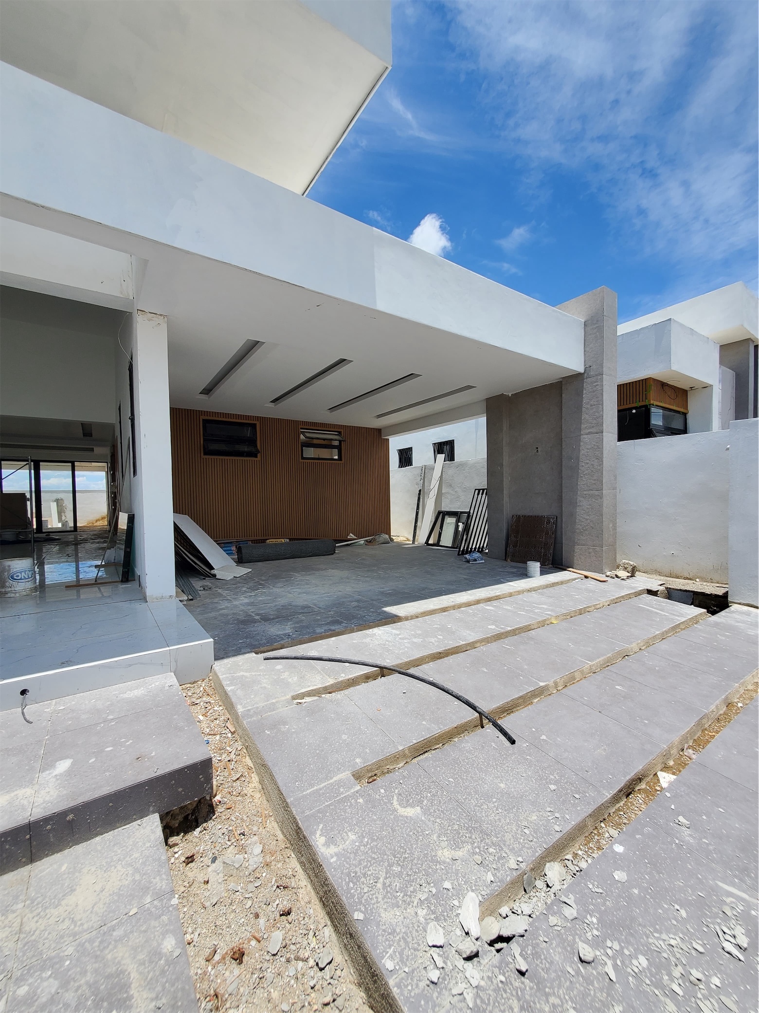 casas - Moderna Casa en Proyecto Cerrado con Patio 9