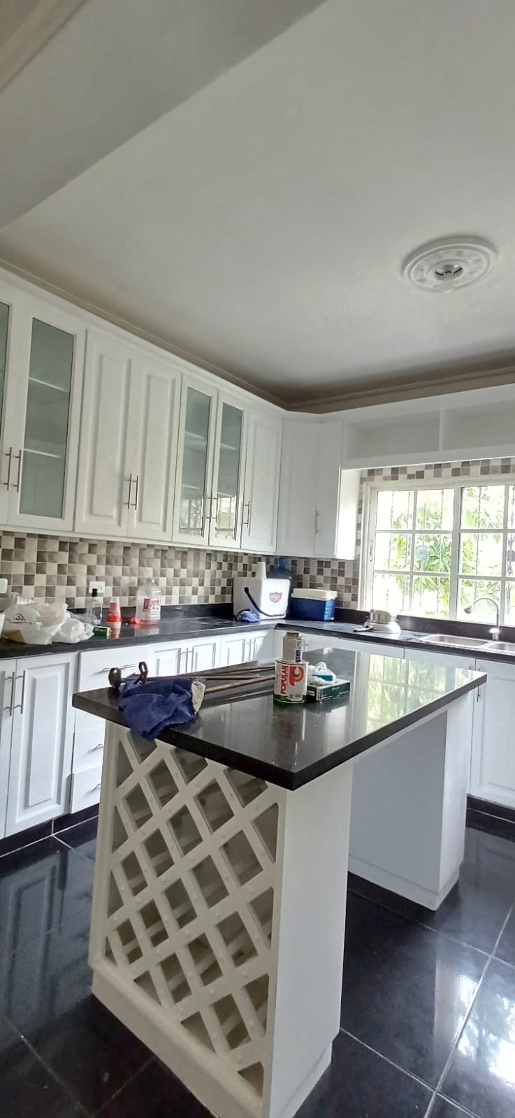 casas - venta de casa en Arroyo hondo viejo Distrito nacional Santo Domingo 555.46mts 9