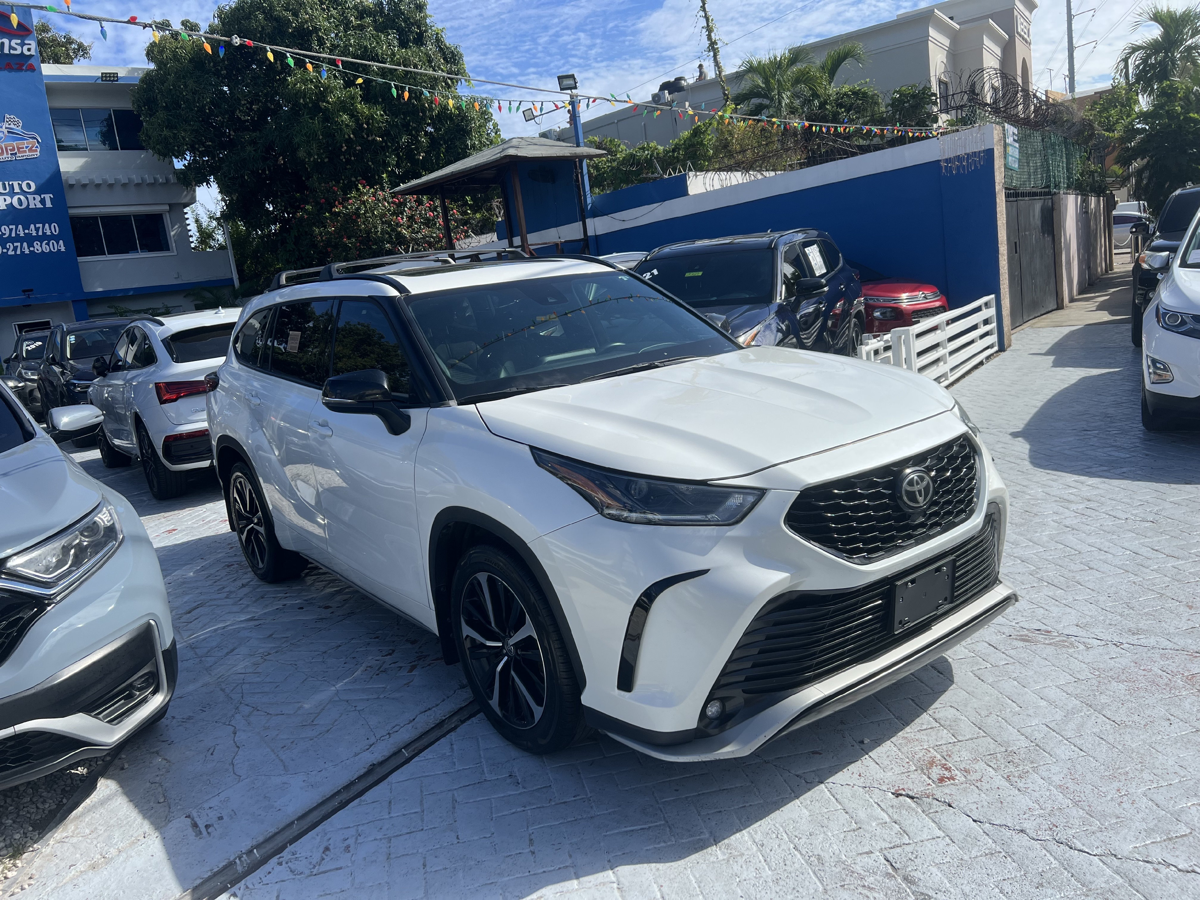 jeepetas y camionetas - TOYOTA HIGHLANDER XSE 2021 0