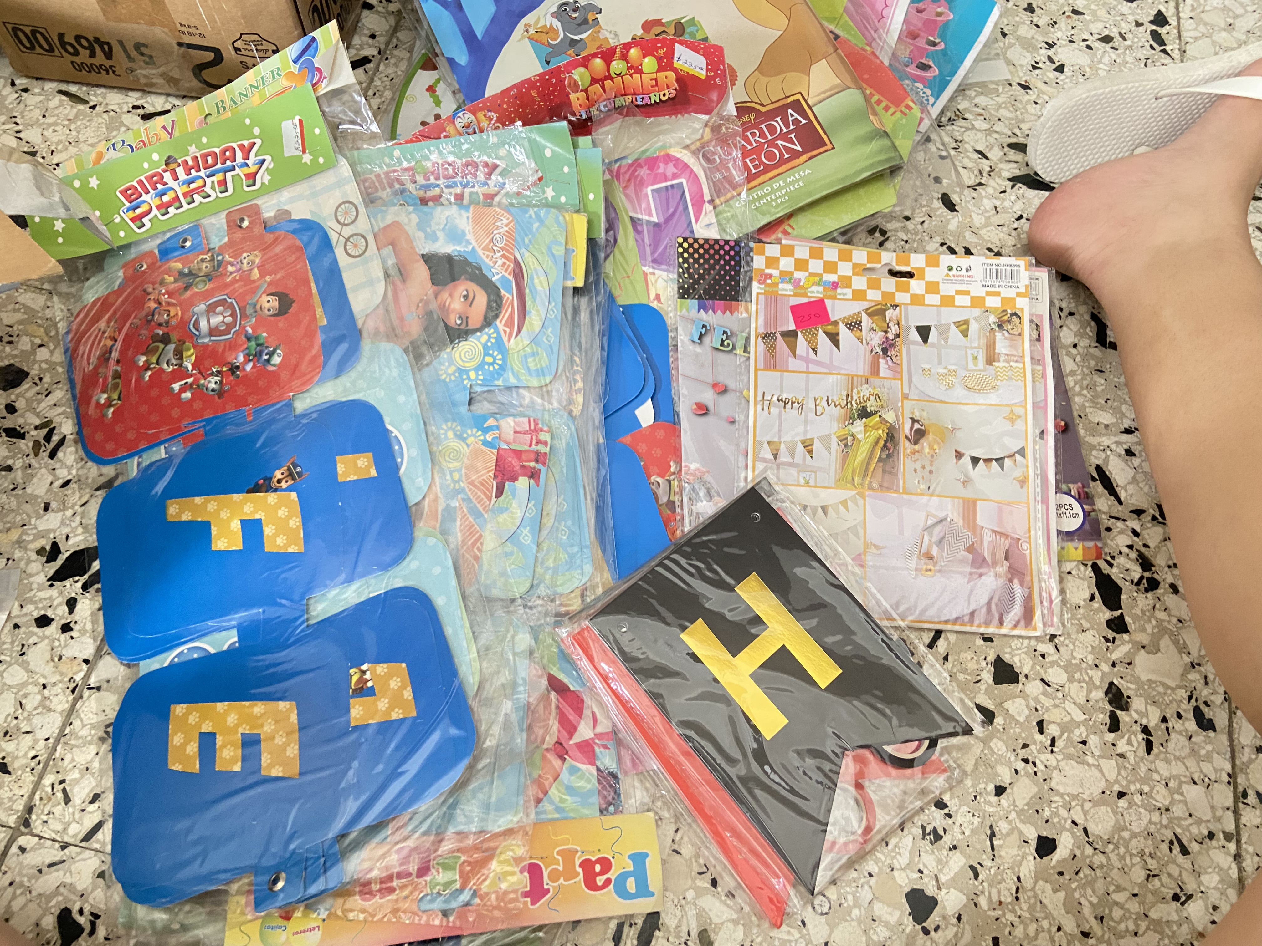 negocios en venta - Artículos de cumpleaños  9