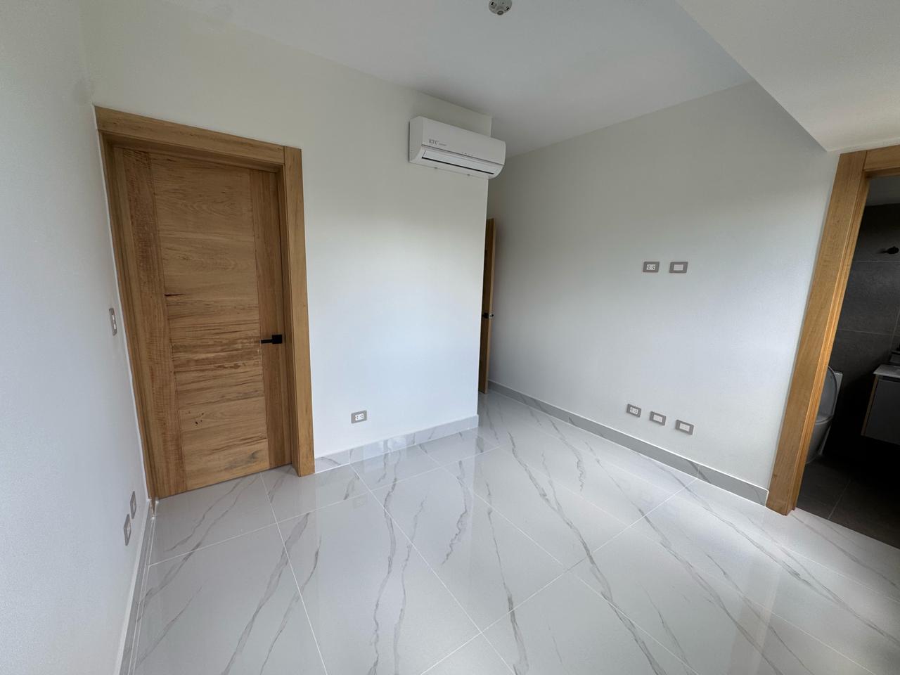 apartamentos - APARTAMENTO DE VENTA EN LA ZURZA SANTIAGO 8