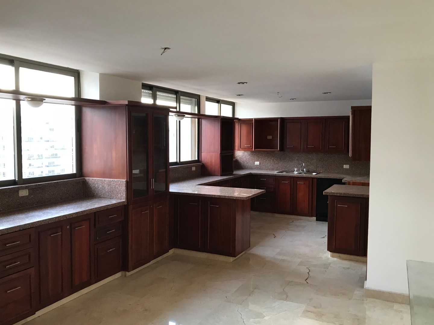 penthouses - Pent House 4