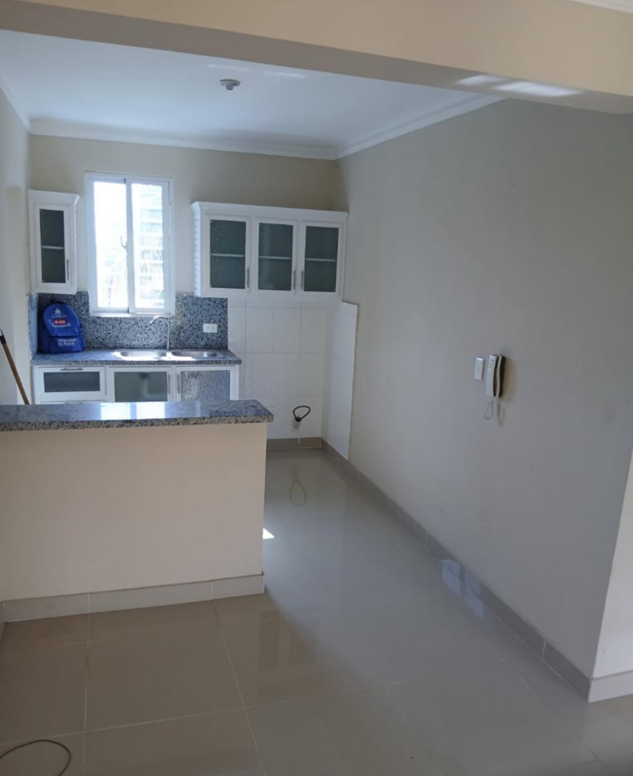 apartamentos - En Marañón Sto Dgo Norte apto con tres habitaciones  2