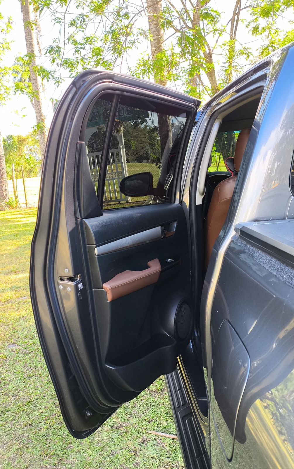 jeepetas y camionetas - Toyota hilux 2017 8
