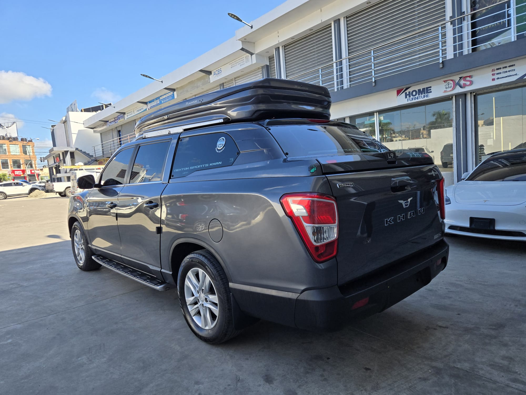 jeepetas y camionetas - KGM REXTON 2019 GRIS OSCURO DIESEL 1