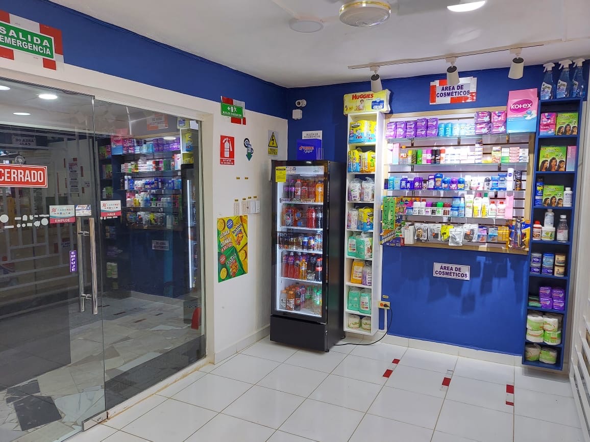negocios en venta - Farmacia en Ventas, permisos al día  3
