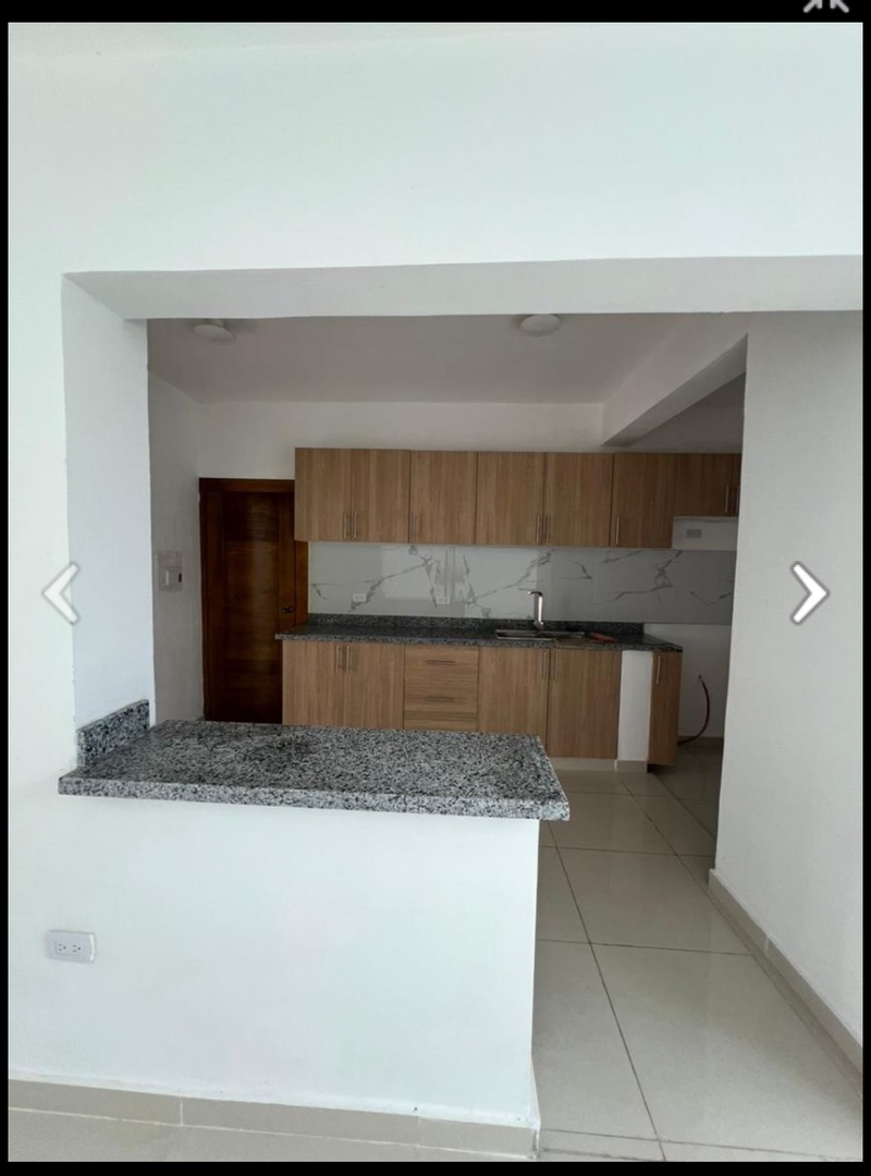 casas - Casa en urbanización Los Planetas, ensanche Isabelita, Santo Domingo Este. 4