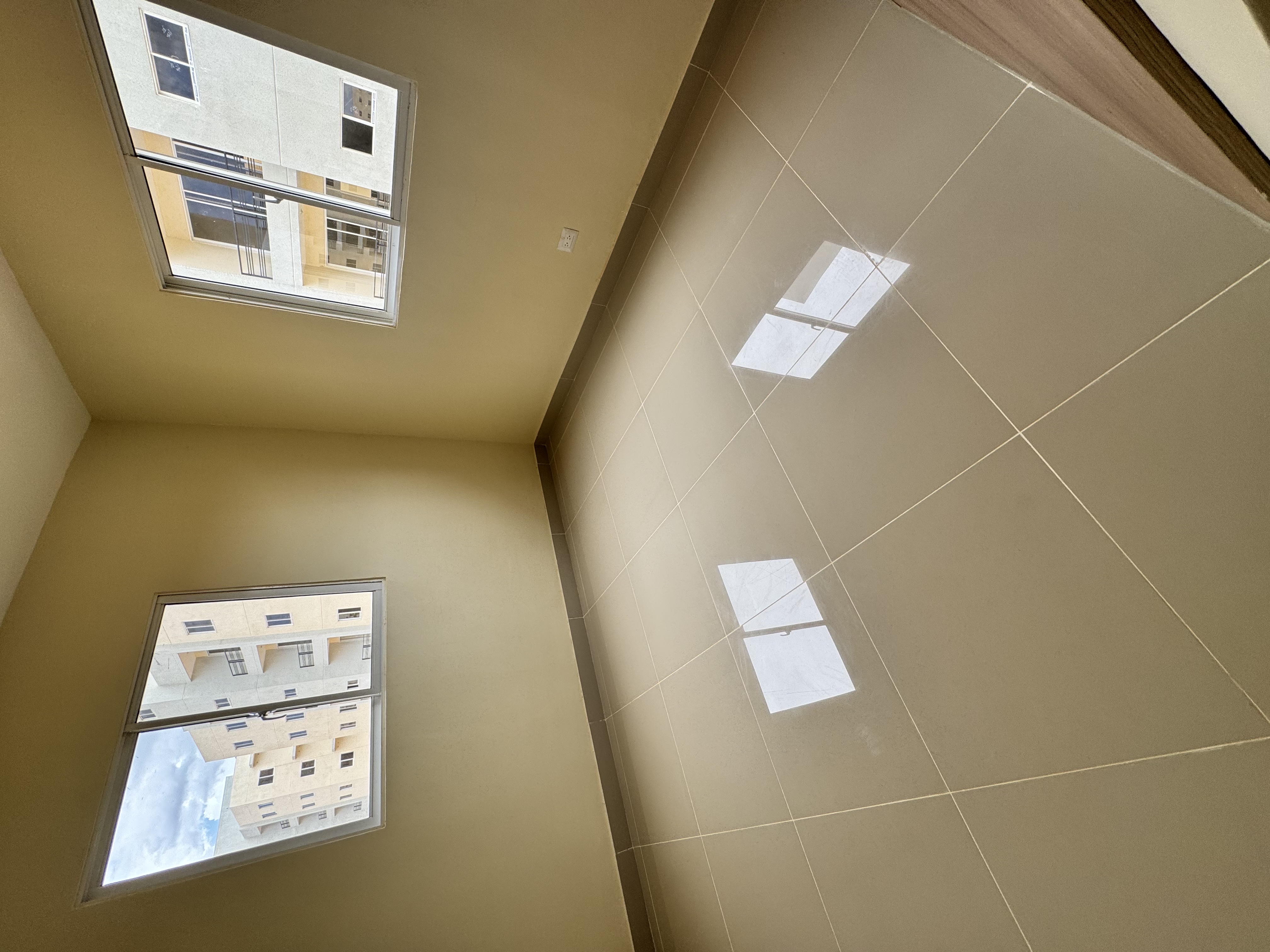 apartamentos - venta de 4ta con terraza en la avenida ecológica Santo Domingo con bono vivienda 5