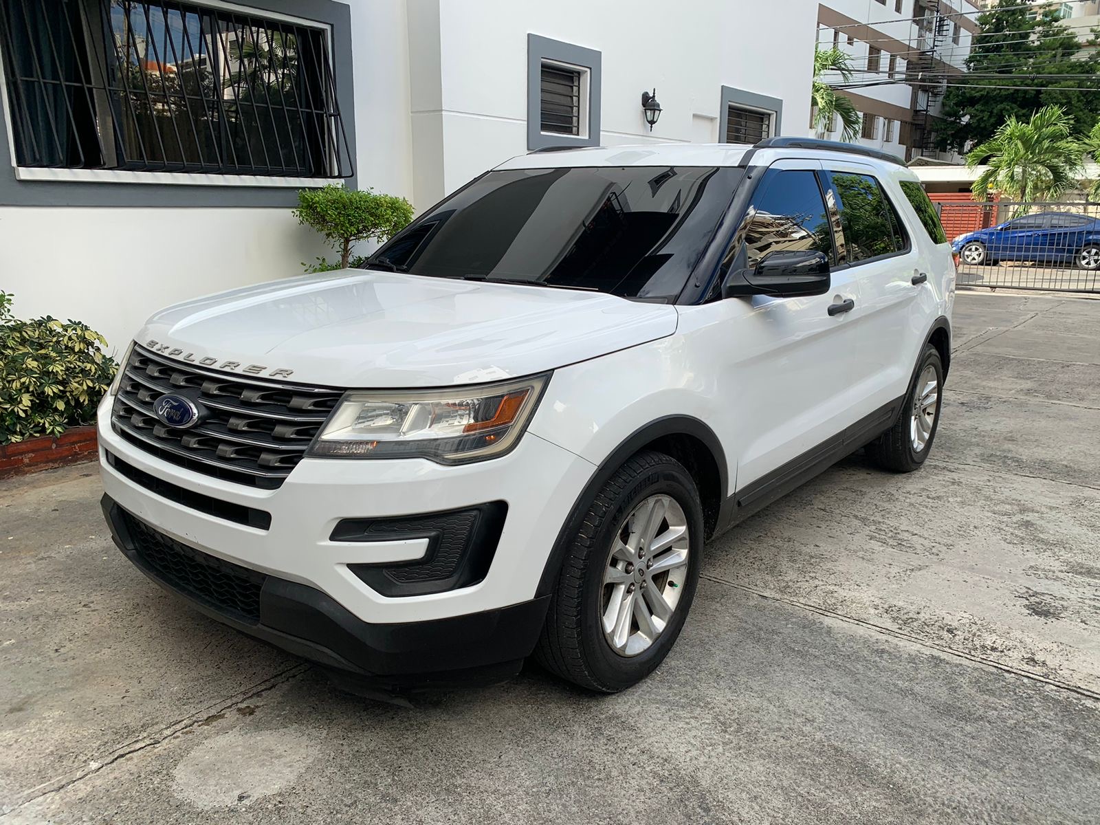 jeepetas y camionetas - Ford Explorer XLT 2016 de opotunidad!!!!