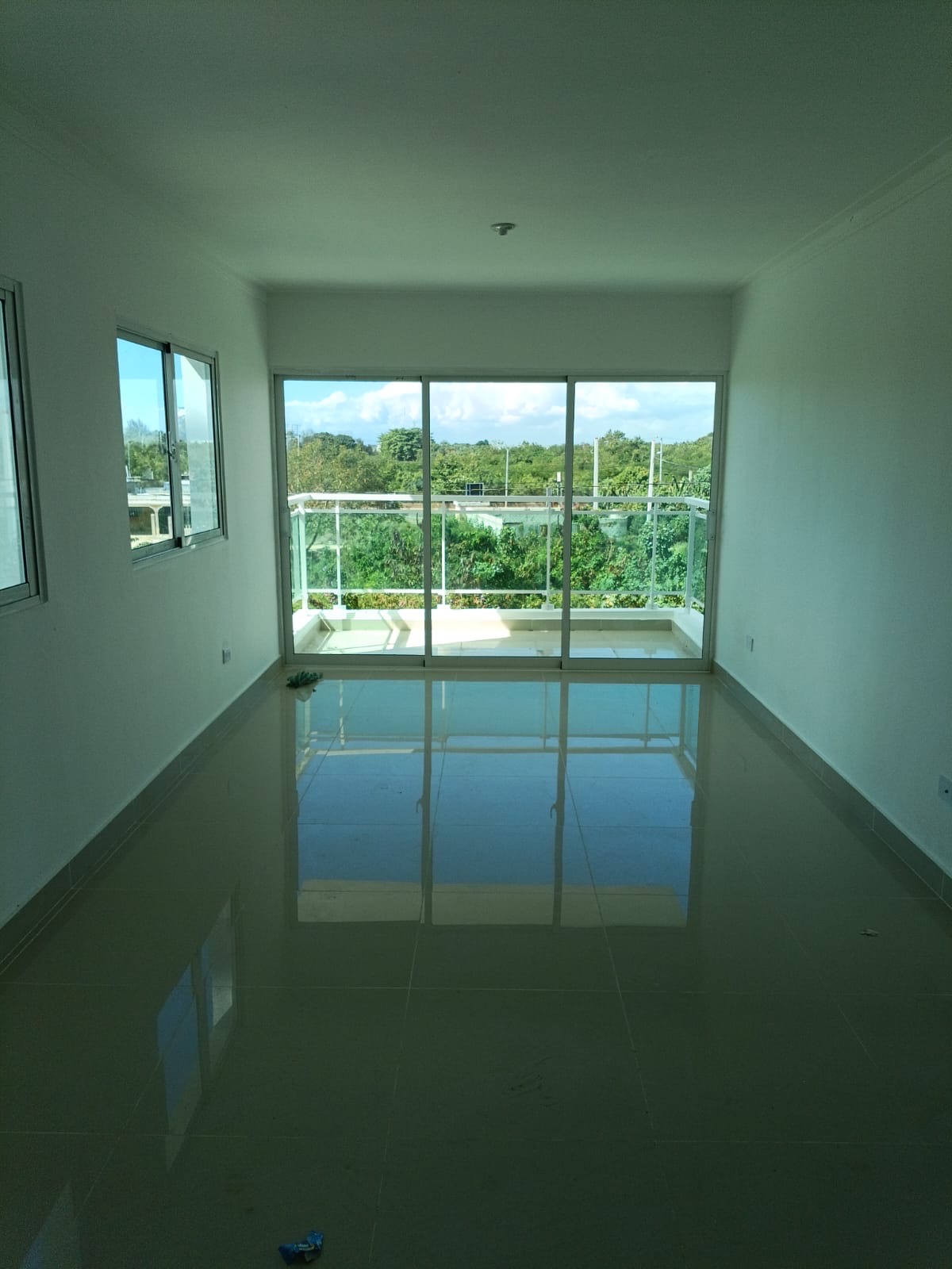 apartamentos - Apartamento en Venta de 3 Habitaciones en Santo Domingo Este  1