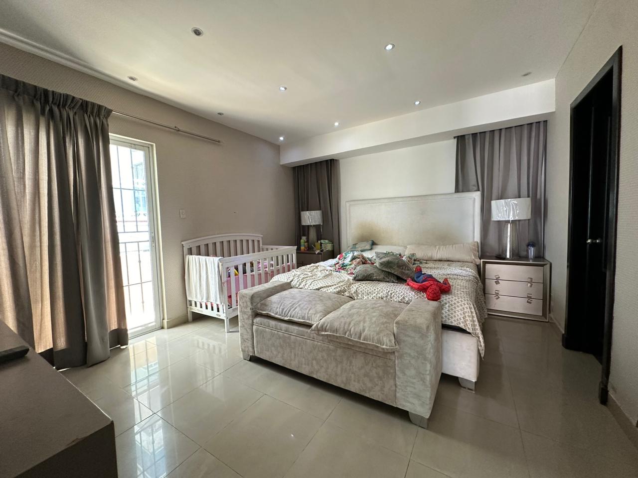 apartamentos - Vendono oferta Ph renacimiento tres hab con baño  7