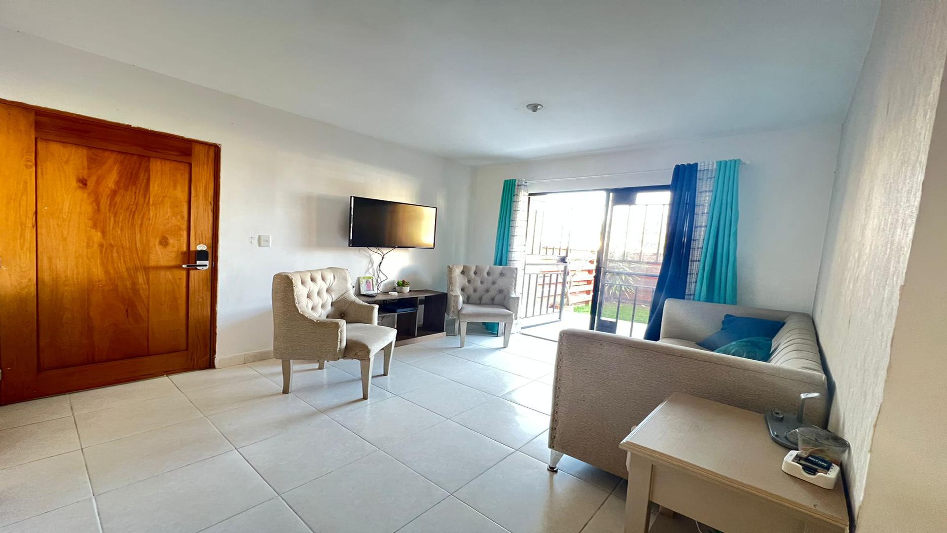 apartamentos - Apartamento con terraza frontal en venta en la Av. Ecológica 1