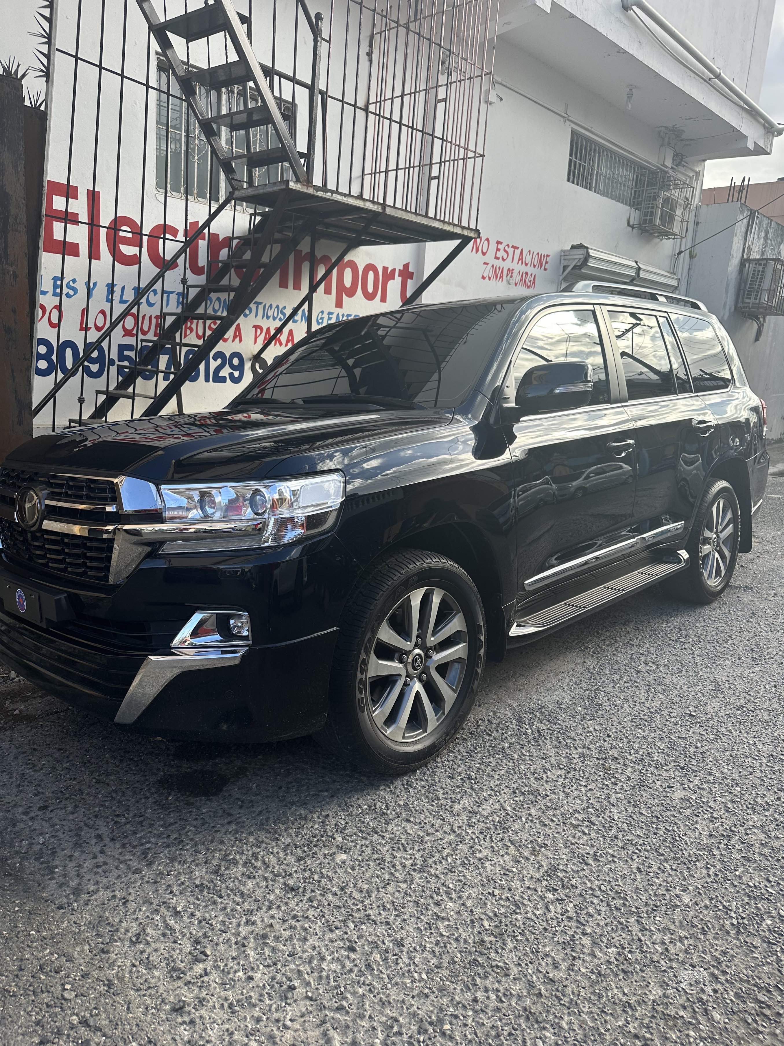 jeepetas y camionetas - Toyota Land Cruiser  5