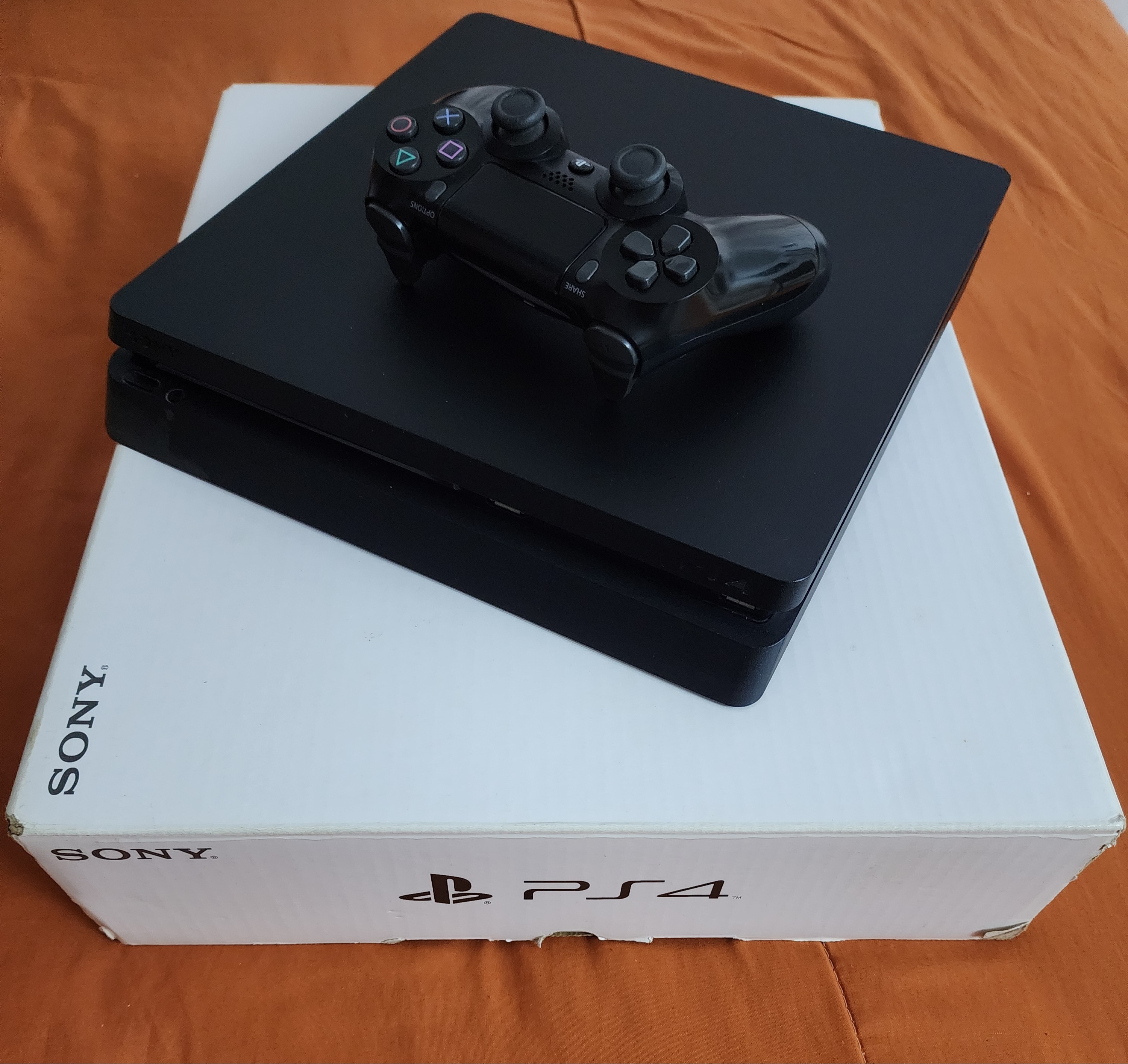 consolas y videojuegos - PS4 1tb 2
