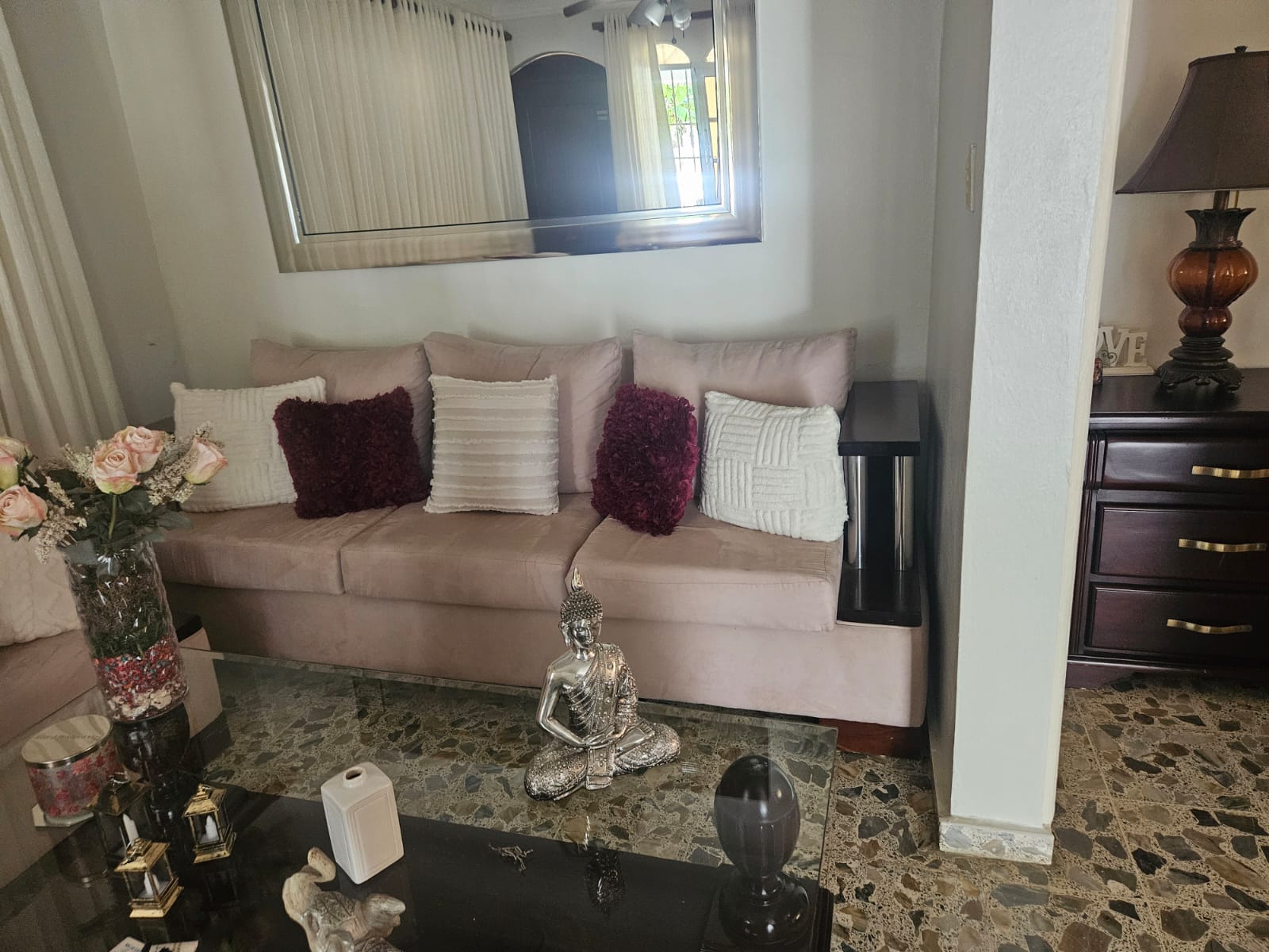 muebles y colchones - Hermoso juego de muebles y comedor de caoba 1