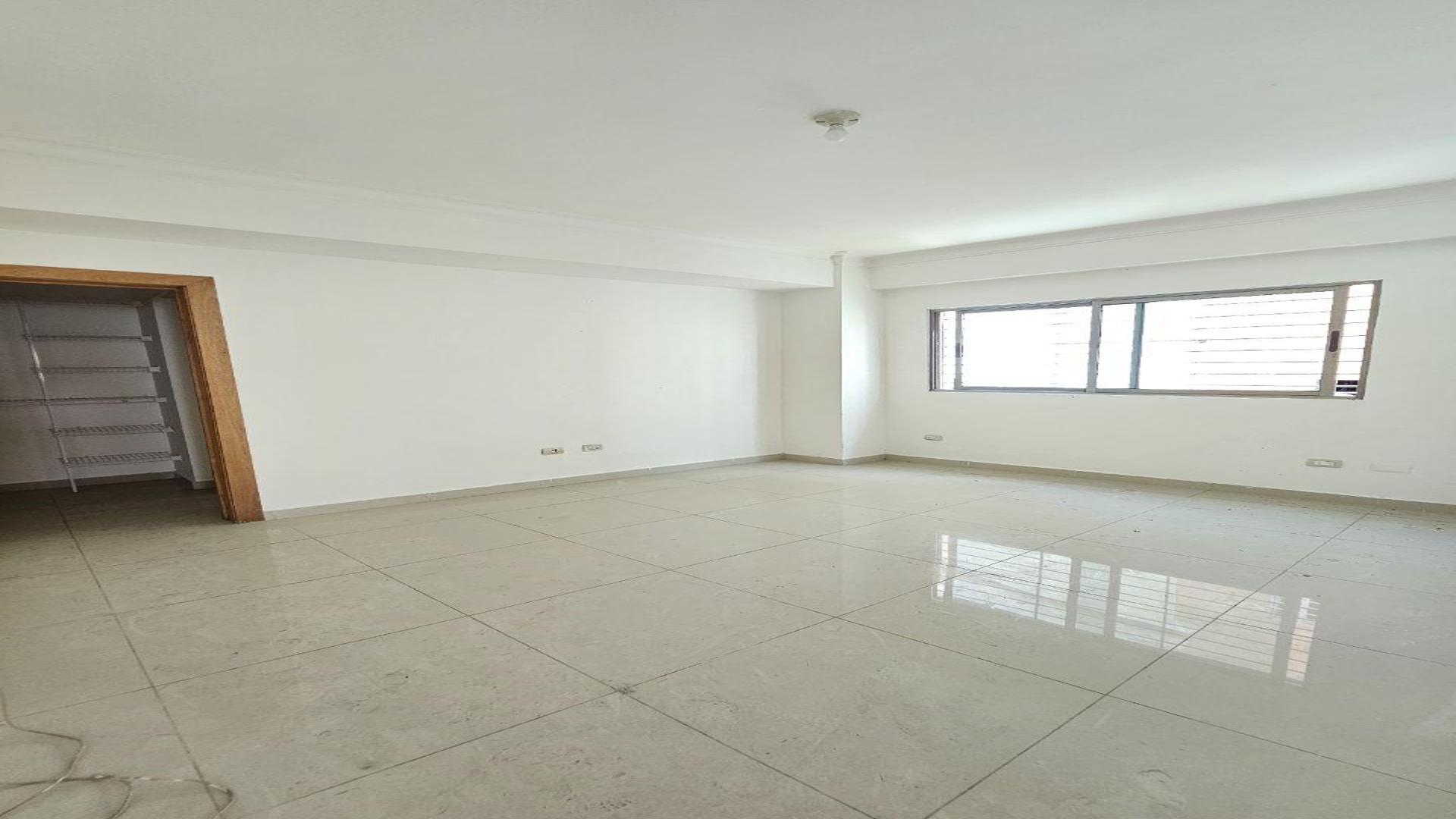 apartamentos - APARTAMENTO EN EL MILLÓN 2DO NIVEL CON TERRAZA 6