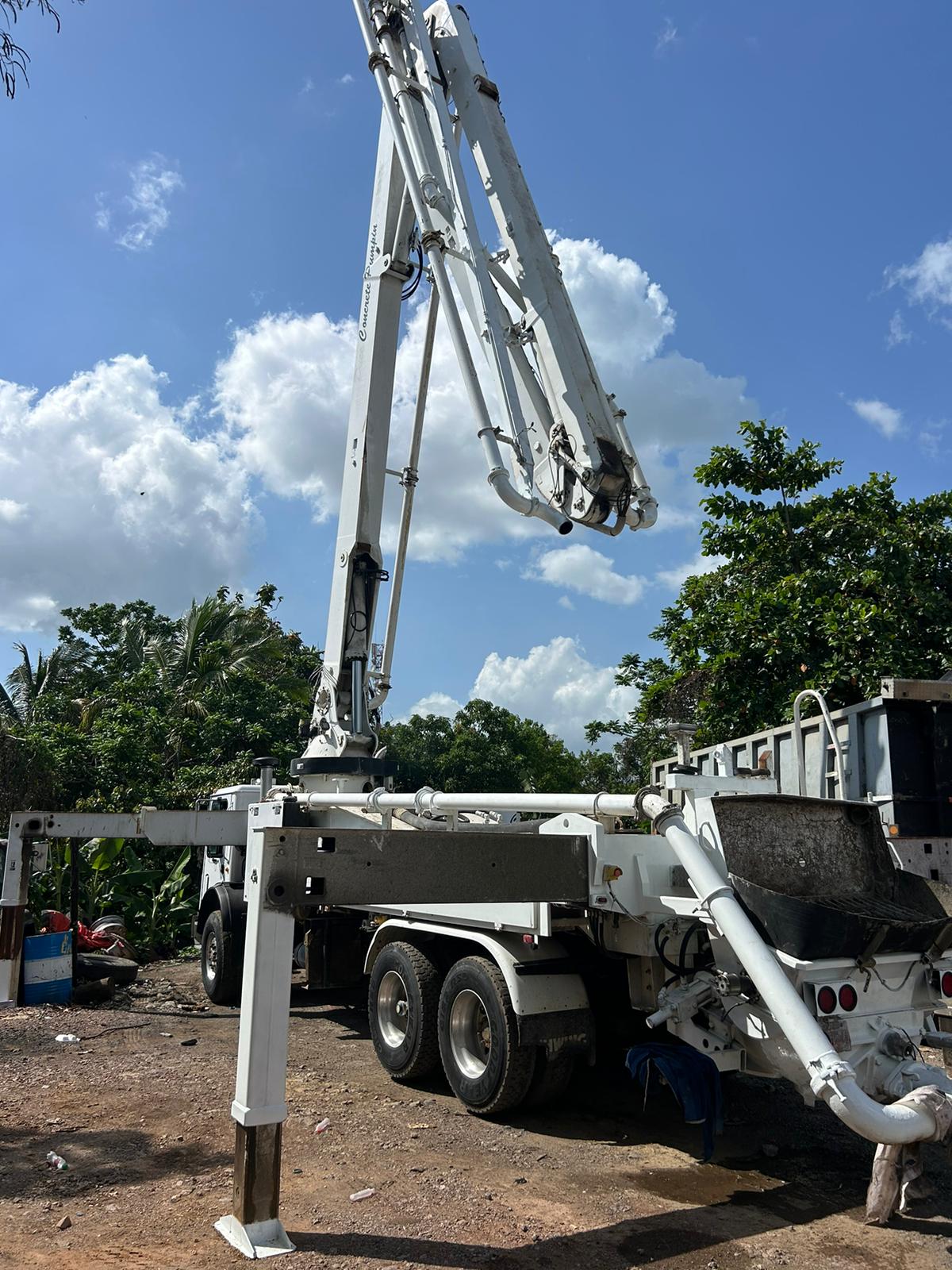 camiones y vehiculos pesados - MACK 2006 mr688s 9