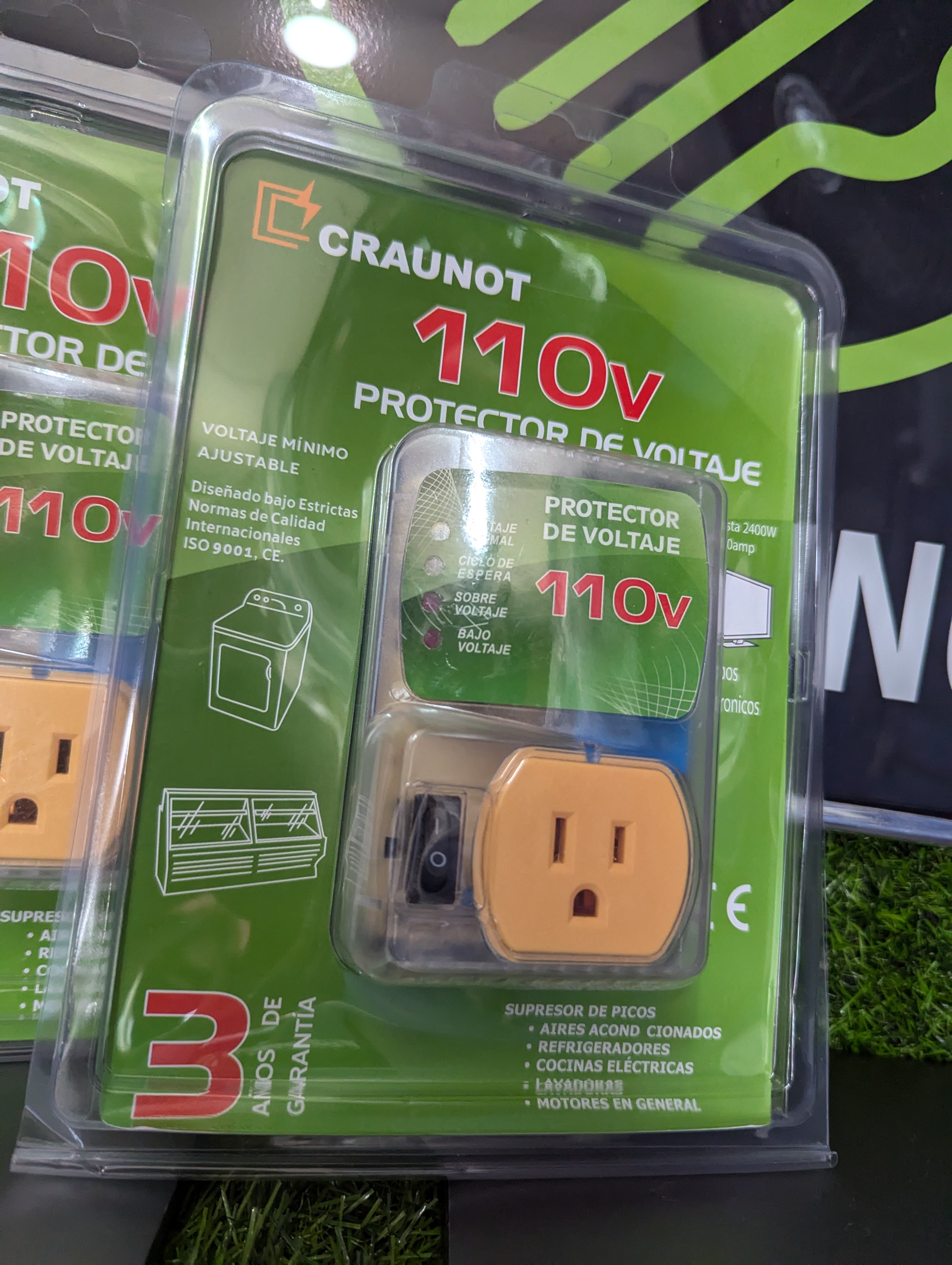 accesorios para electronica - protector de voltajes  2