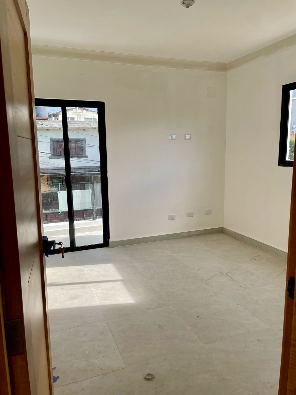 casas - CASA DÚPLEX EN LAS COLINAS, SANTIAGO. 1