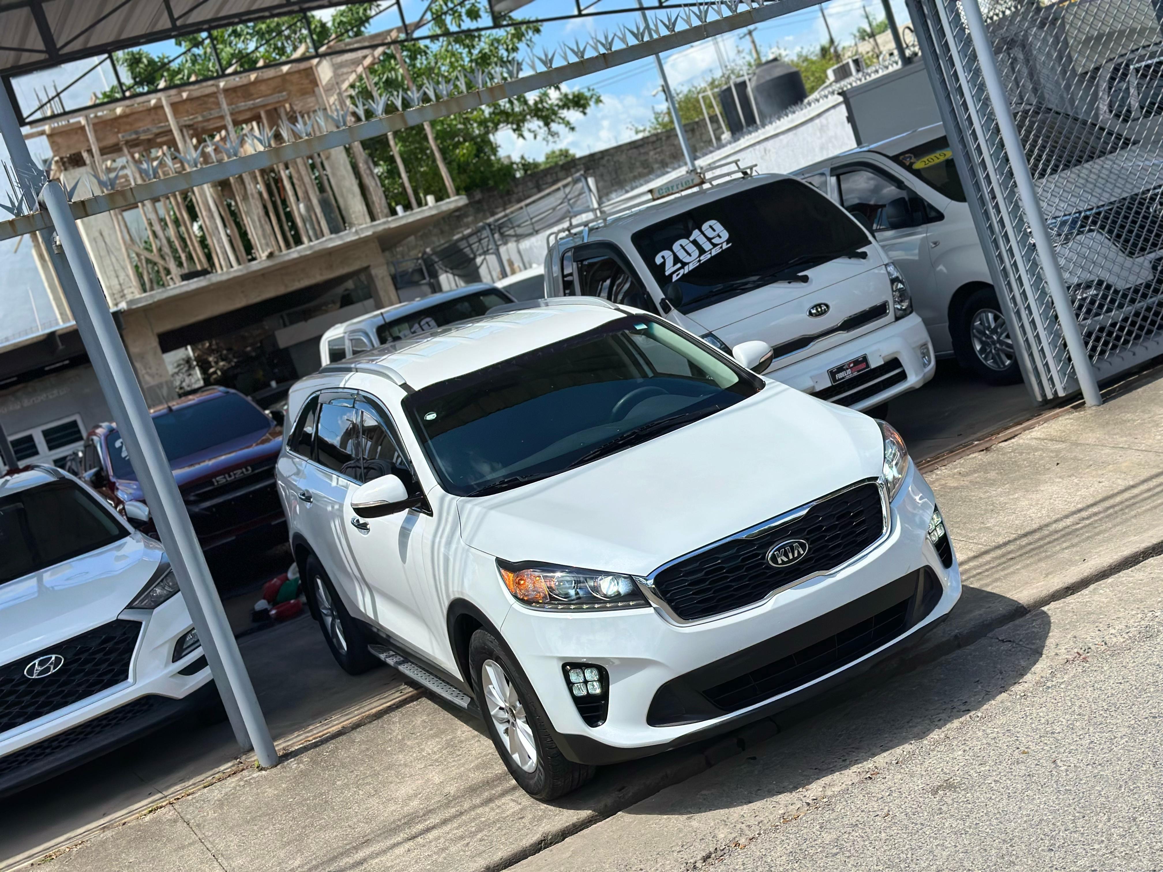 jeepetas y camionetas - 2020 KIA SORENTO LX CLEAN CARFAX 5